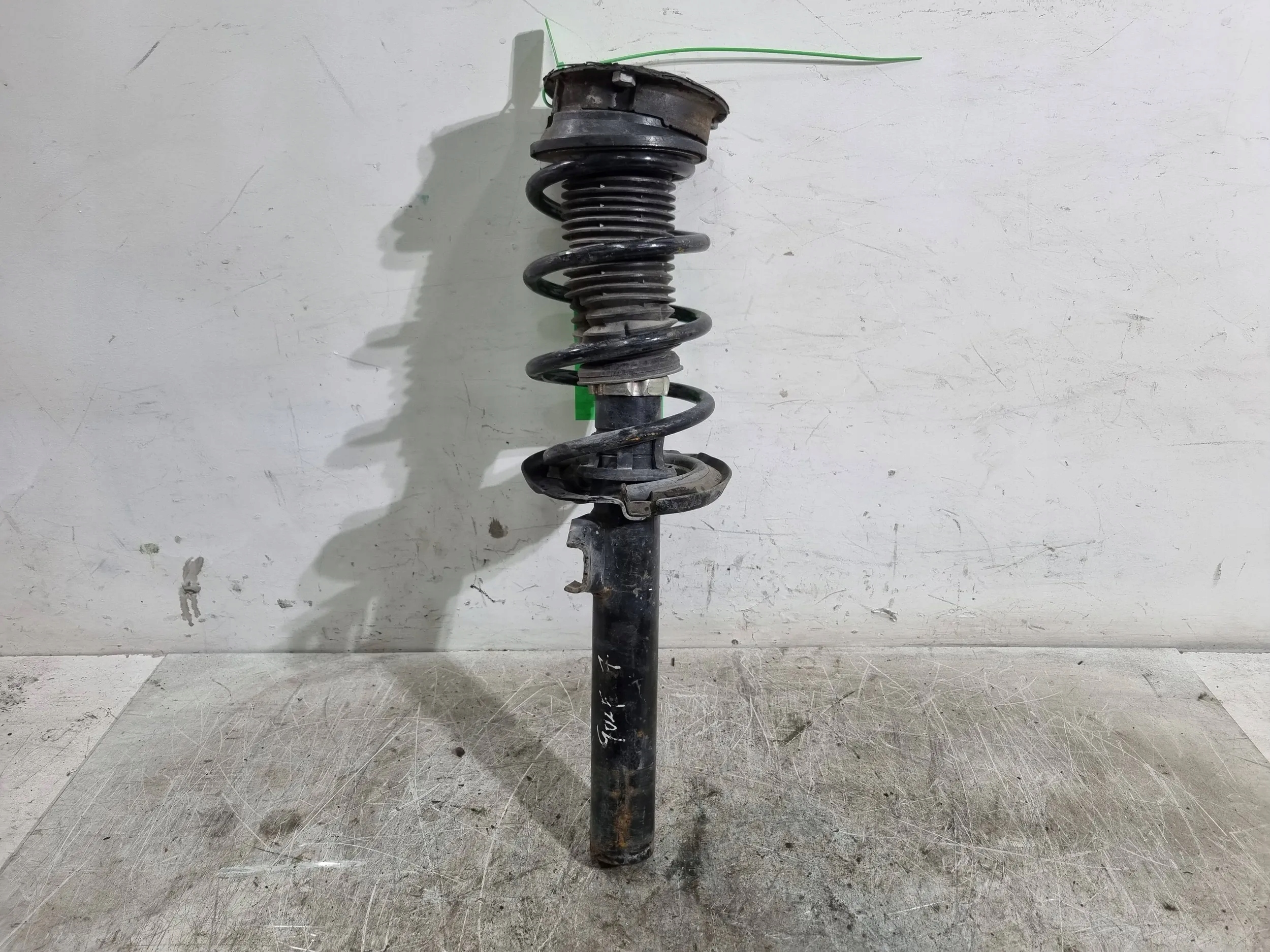 shock absorber left front 5Q0413023FH VW GOLF VII AUDI A3 8V OCTAVIA III