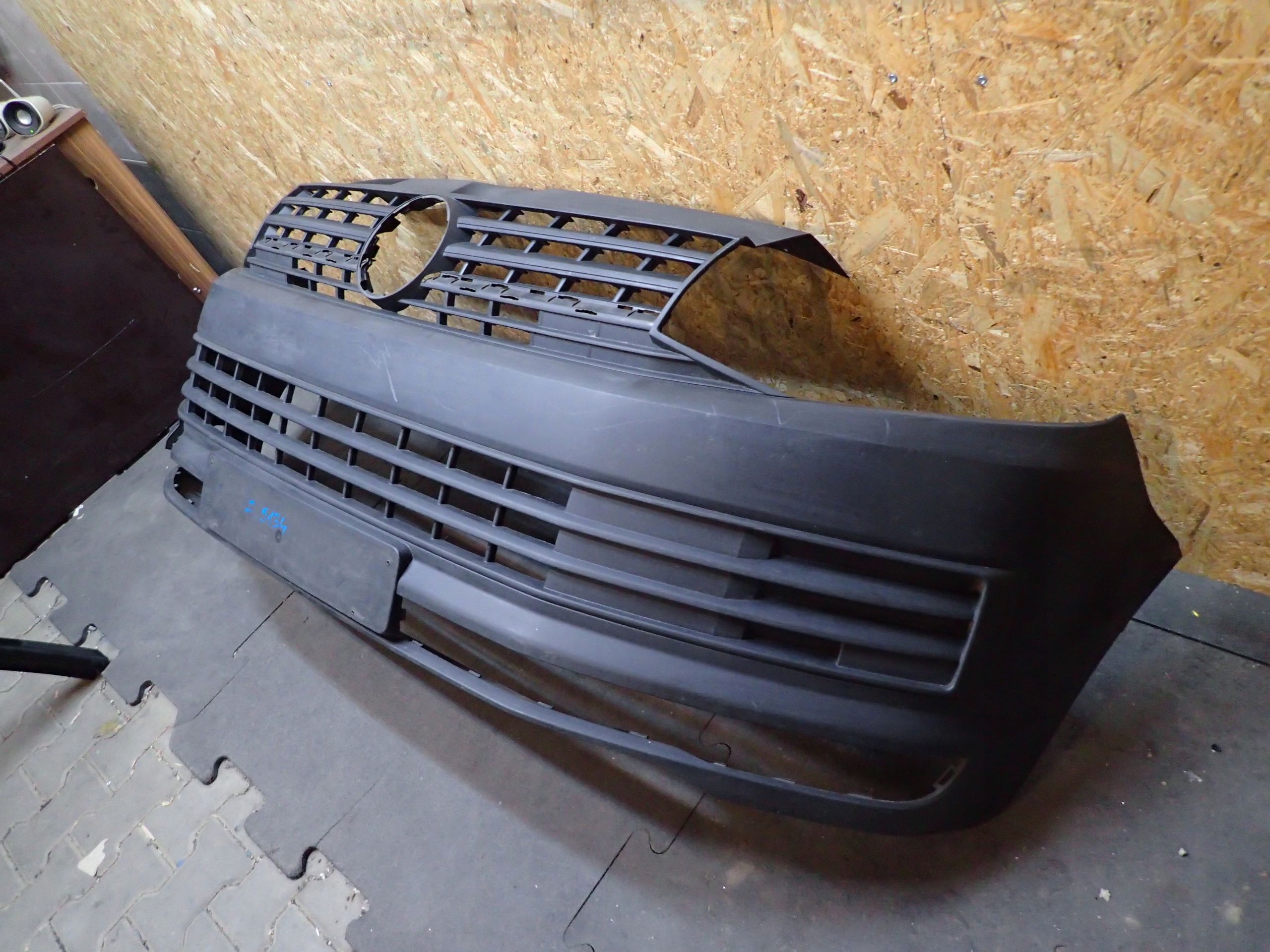 PARAURTI ANTERIORE VW T6