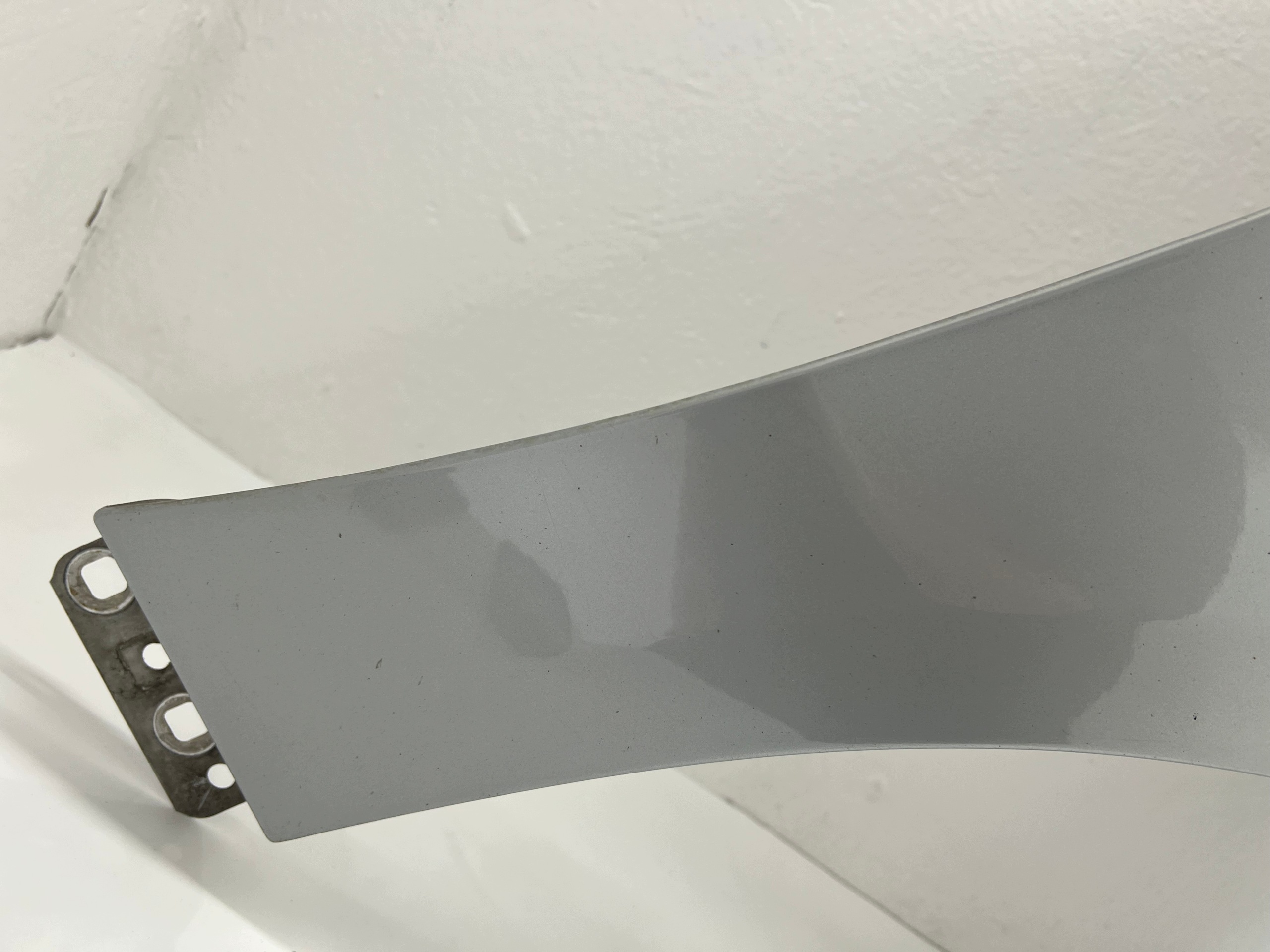 MERCEDES B-class W246 fender right front paint 761