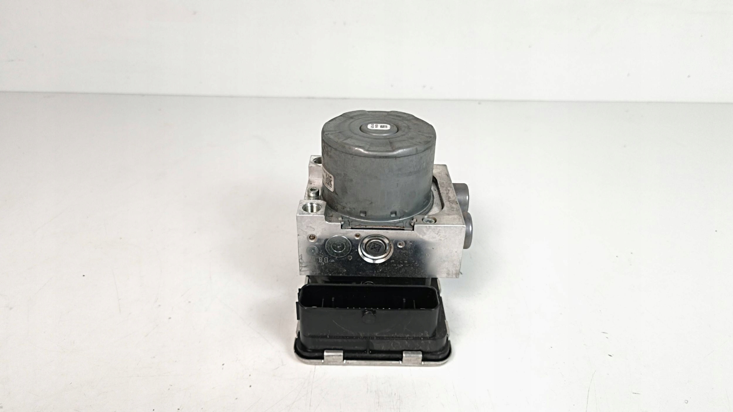 BMW 3 G20 G21 320e 5A4B5F4 5A4B5F3 pump ABS brake