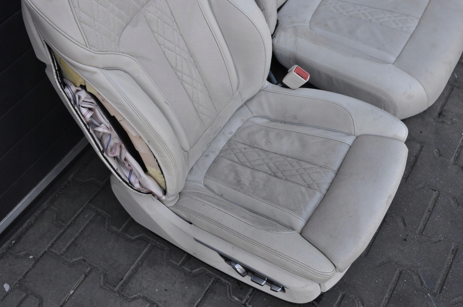 BMW 7 G12 кресла кожа комфорт