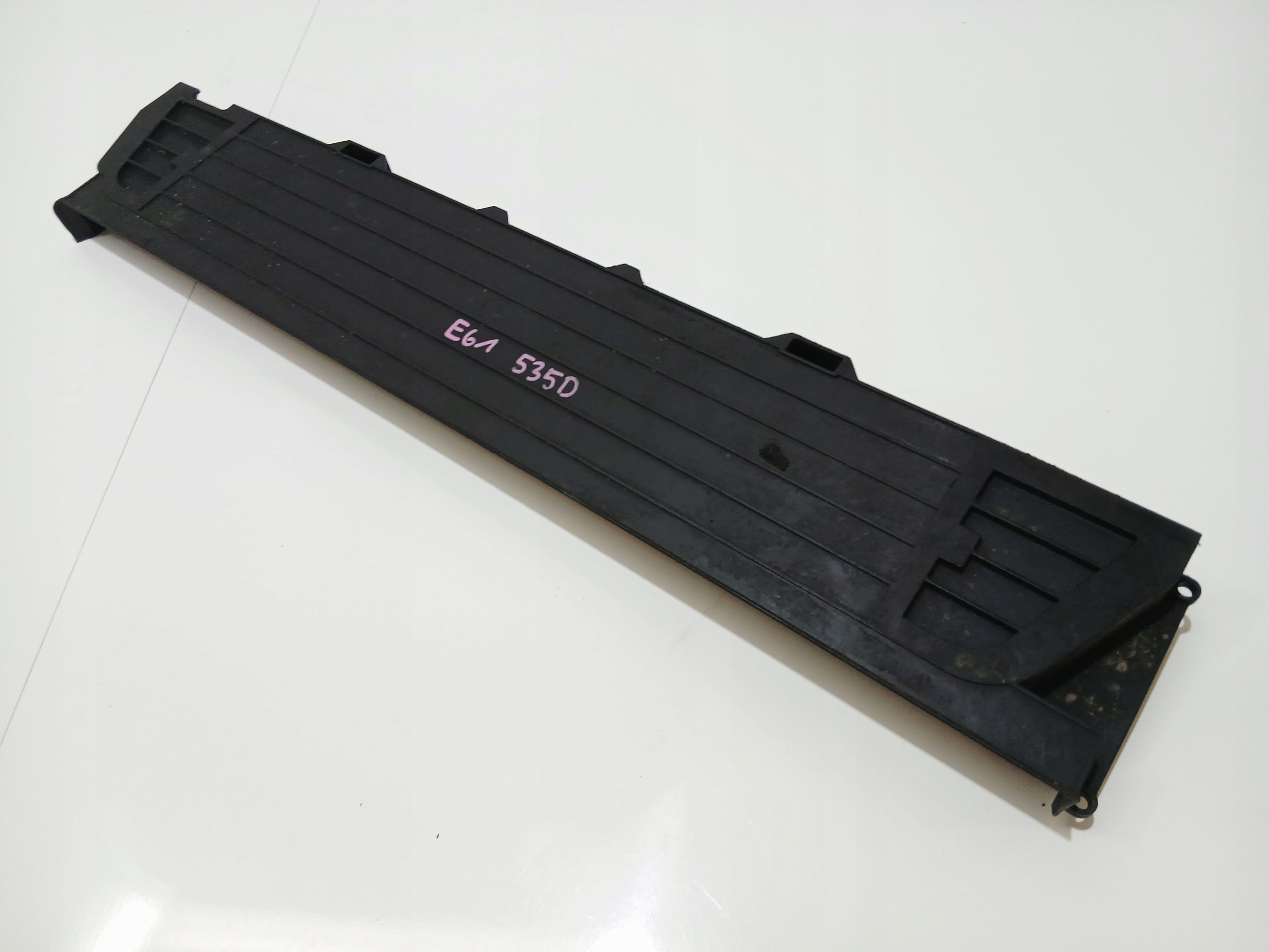 bracket holder radiator BMW E60 E61 535D 7791180