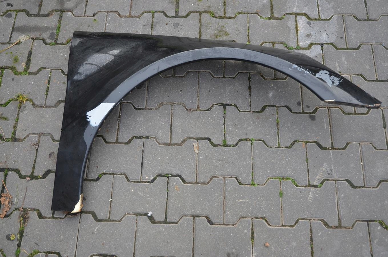 fender right front Mercedes R-klasa W251