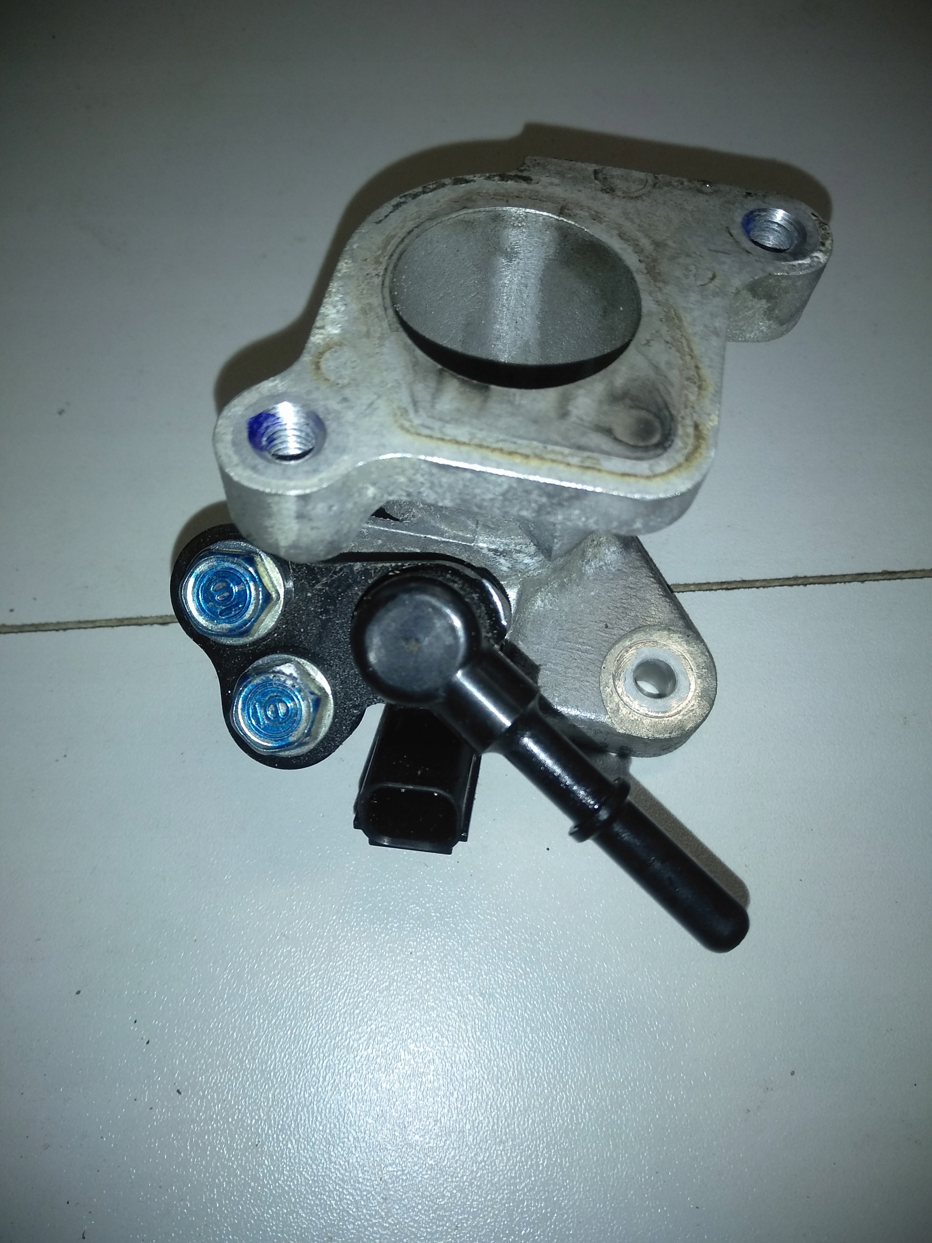 Honda Cb 125 F 17r Glr vstrekovanie paliva vstrekovač