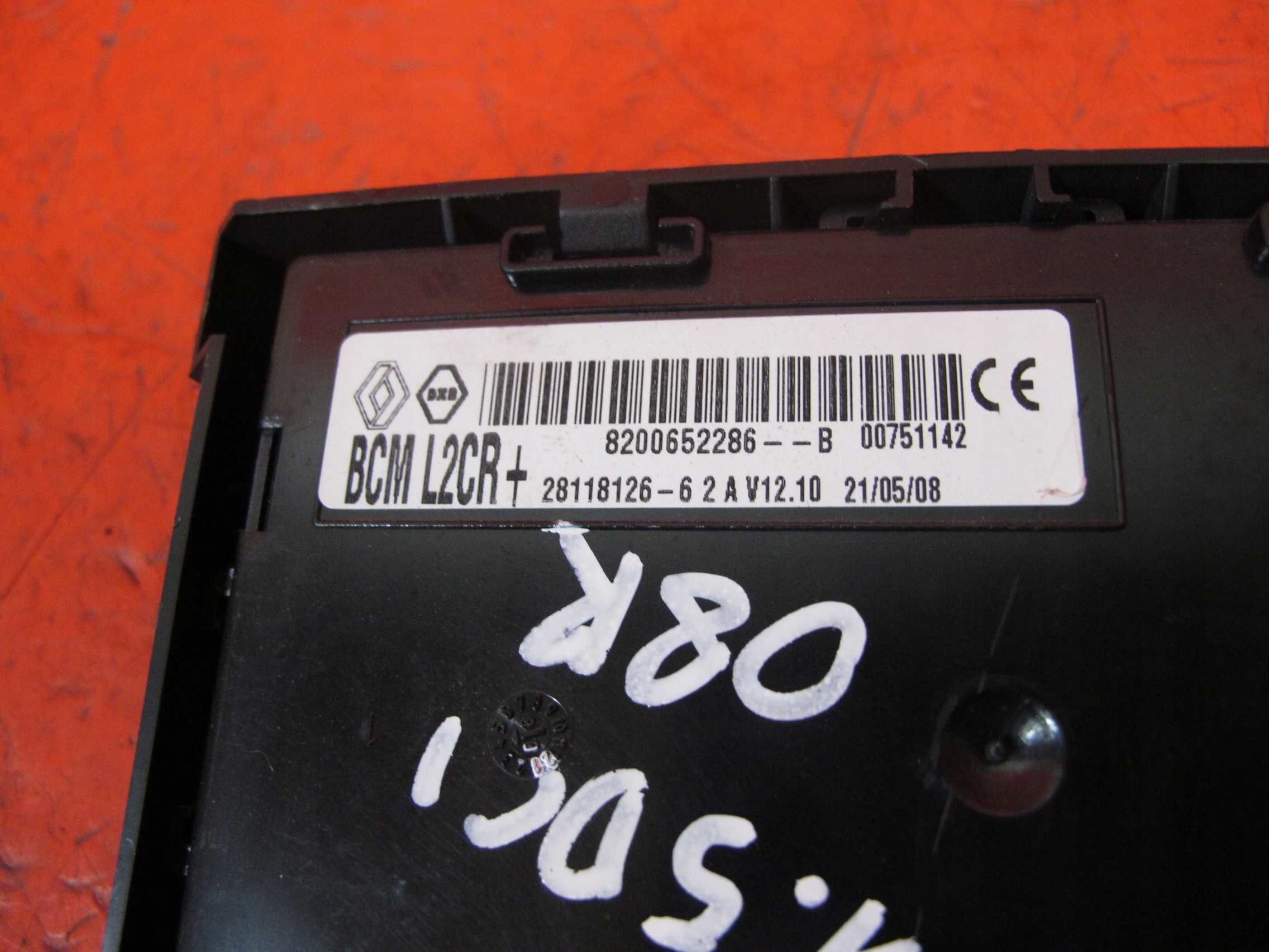 RENAULT MODUS 1.5 DCI CLIO III BOÎTE MODULE BCM
