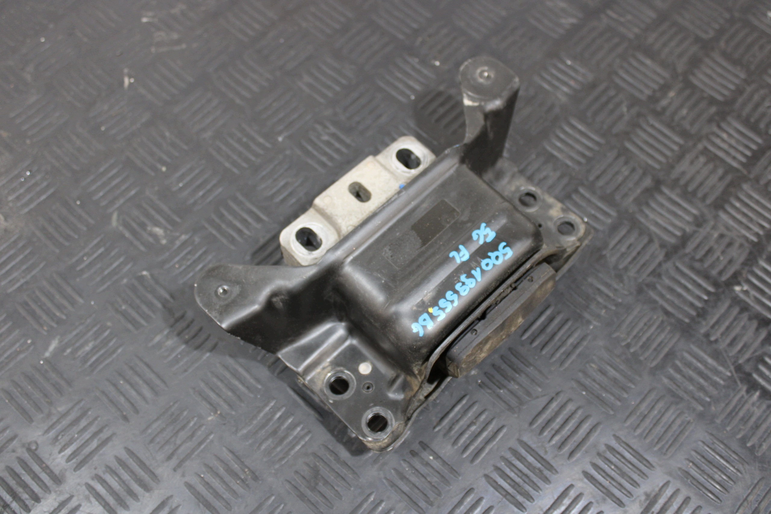 holder engine mount 5Q0199555BG VW GOLF VII 7 5G0 LIFT