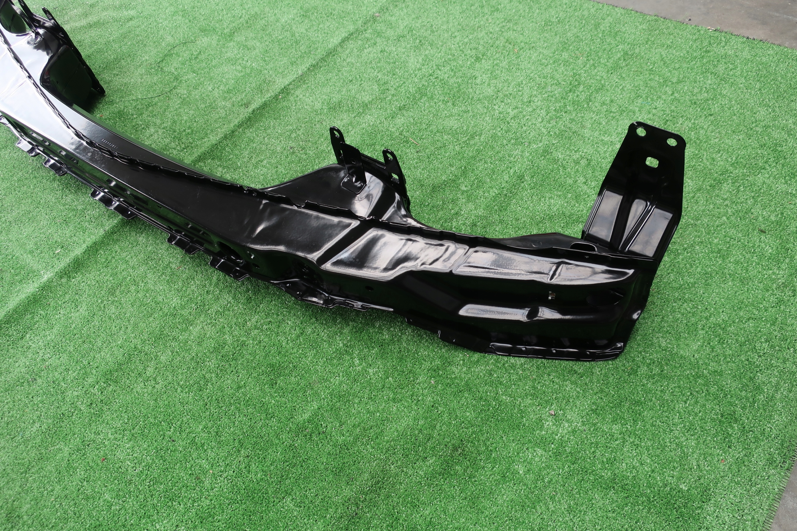 bumper support BMW X5 E53 2002R IDEALNY STAN j. new