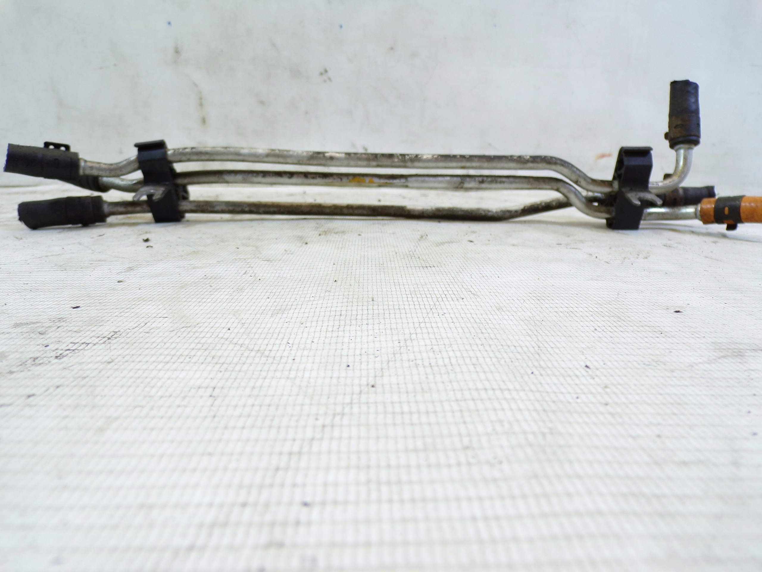 fuel hose 1.4 TDI Motor Einspritzdüsen (1)