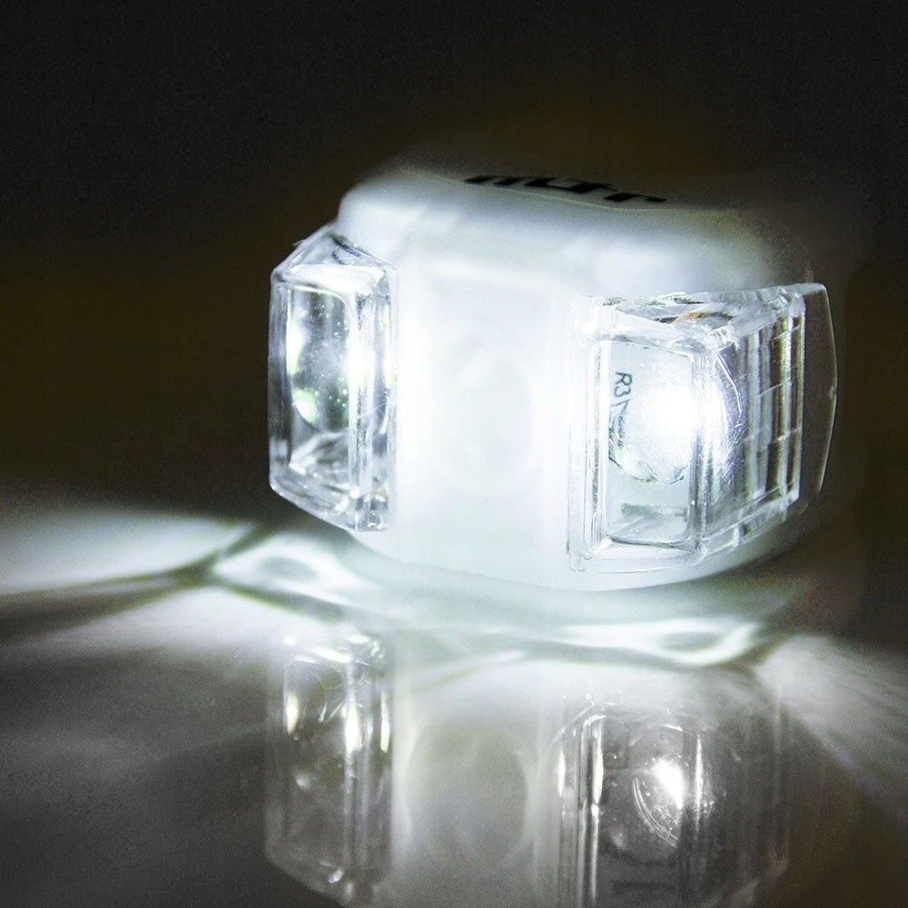 ZESTAW LAMPEK ROWEROWYCH METEOR FLEX biały 2szt. Marka Meteor