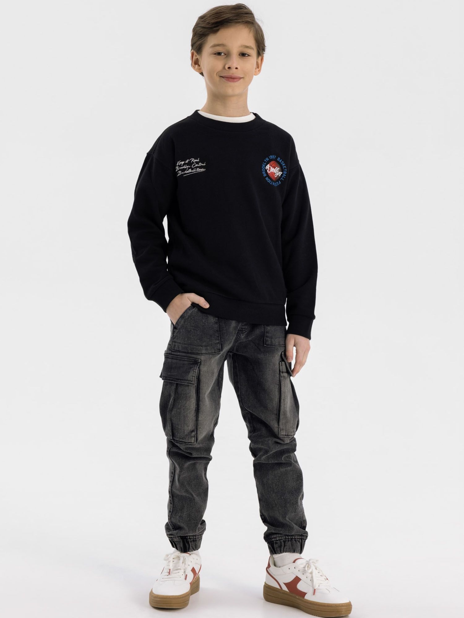 Bluza Dresowa Chłopięca z nadrukiem Dziecięca Czarna Minoti R.158