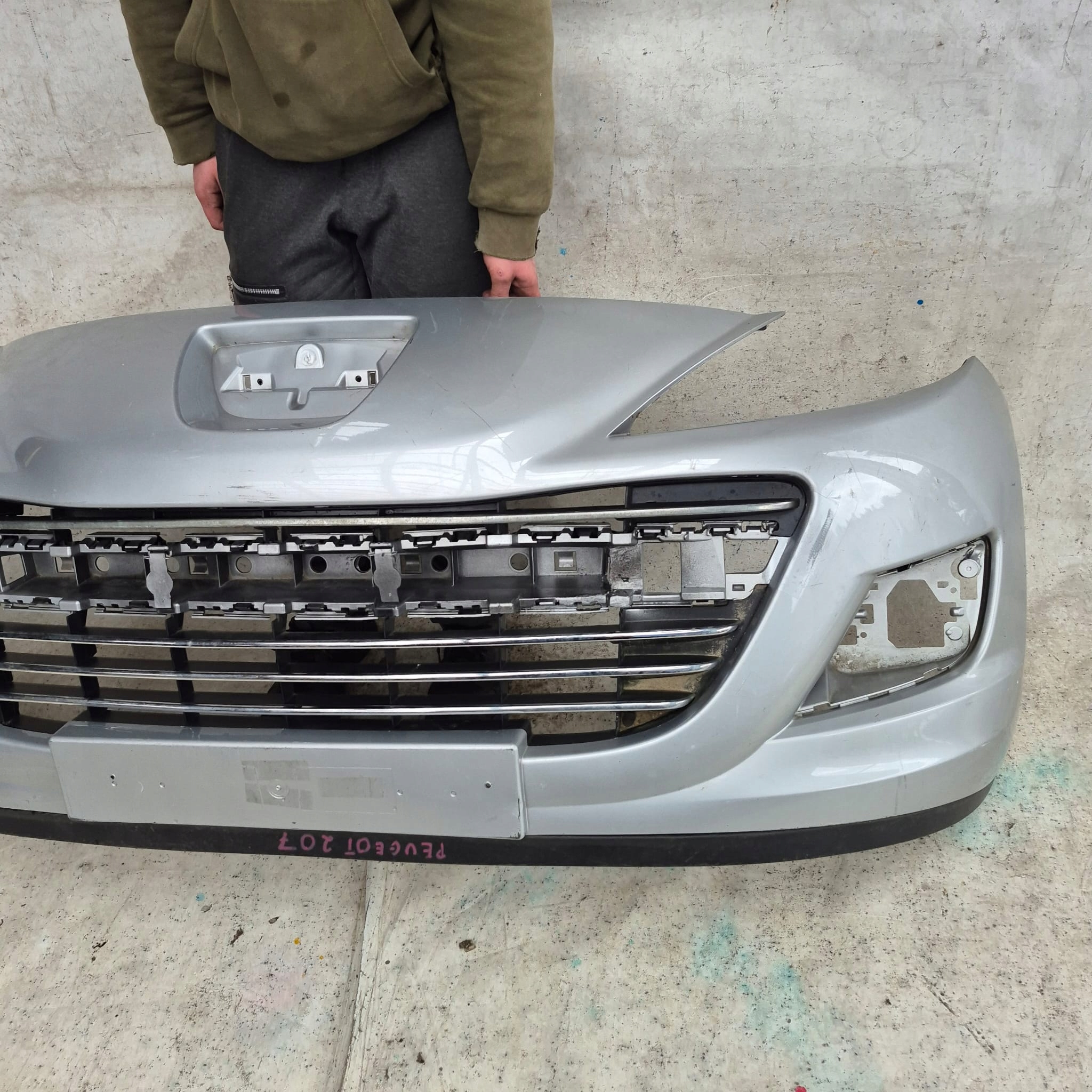 PEUGEOT 207 LIFT 09-12 bumper front front for CHROM 9688071577