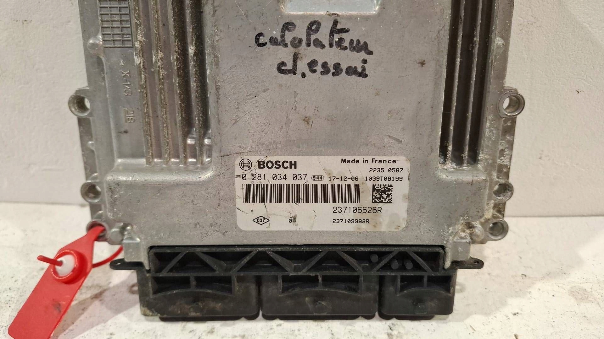 Centralina Motore computer 0281034037 Renault Trafic 1.6 DCI