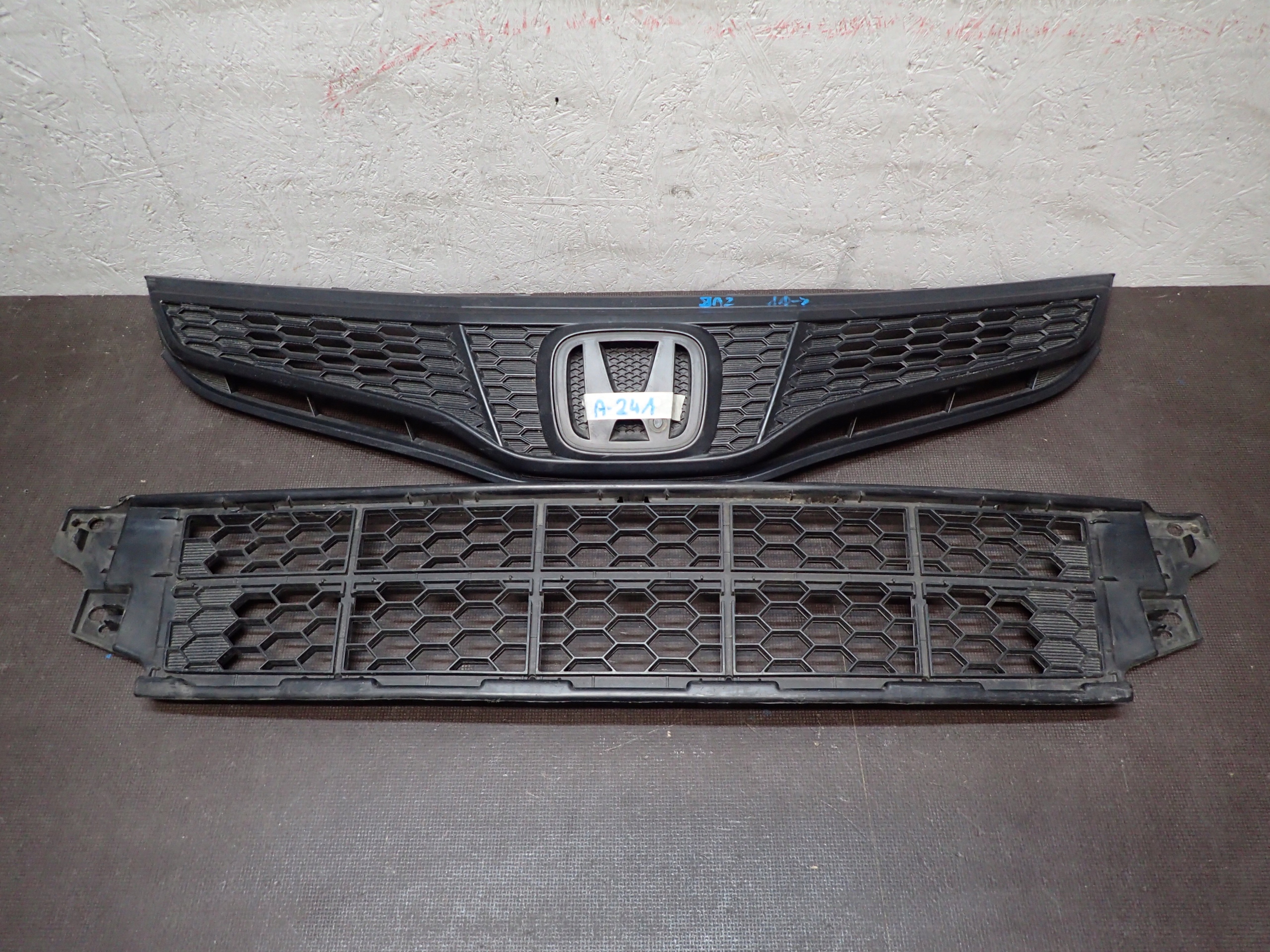 FRONT PREKLADGRILL GRID HONDA JAZZ 11