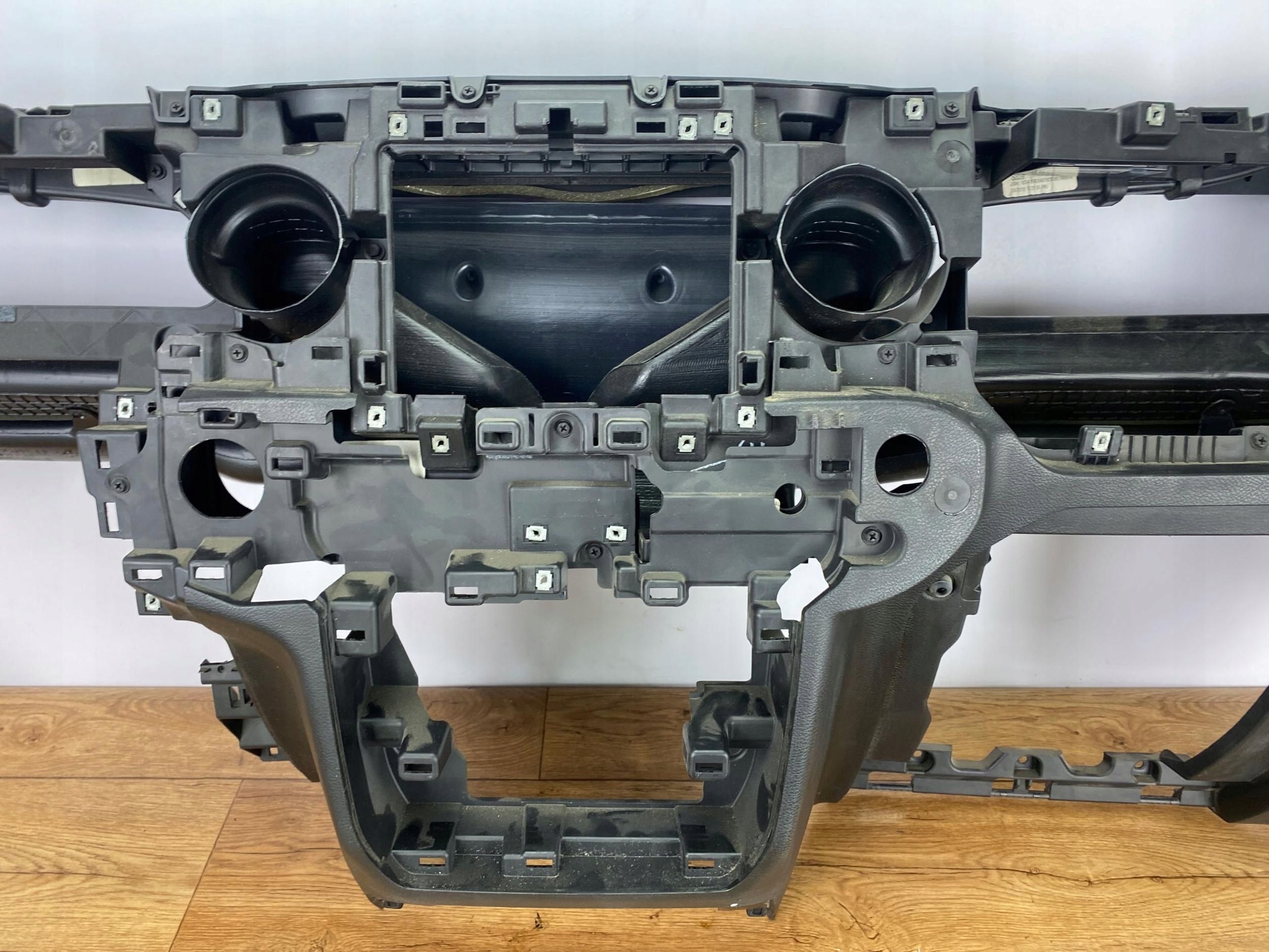 dashboard instrument panel console Jeep Wrangler JL 2018+ USA