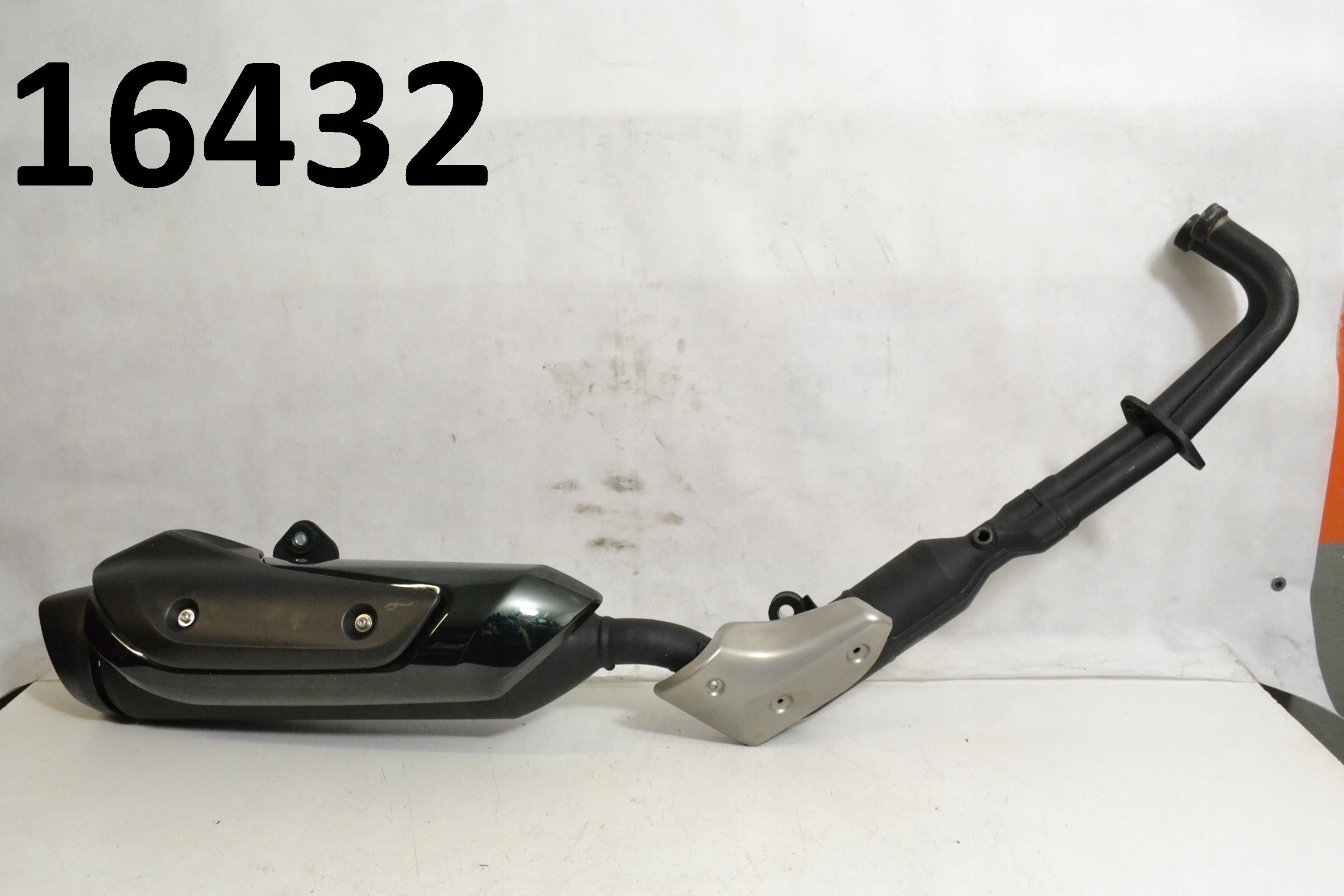 tłumik wydech Yamaha Tmax 560