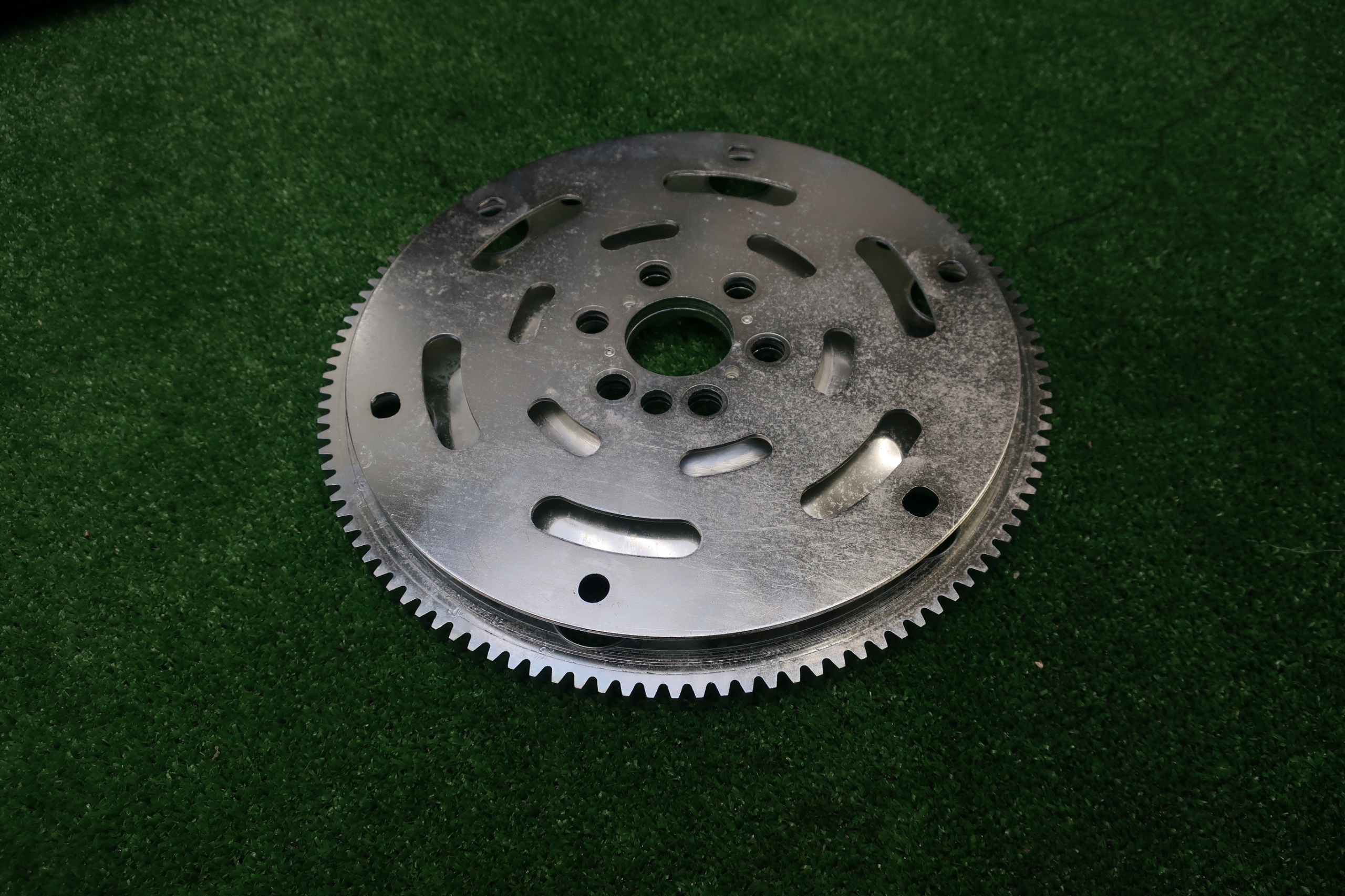 VOLANO USATO corona BMW E60 E90 N53B30A AUTOMAT 7548102