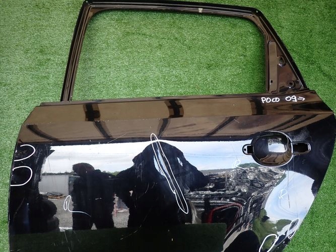 VW POLO 09- door left rear. rear part