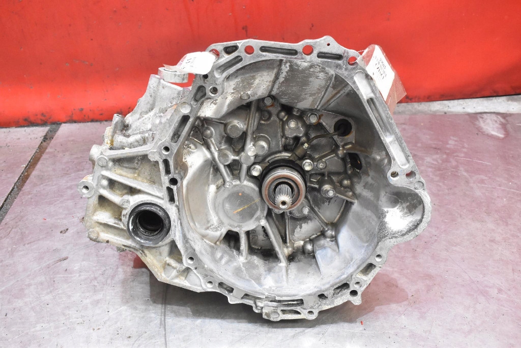 CAMBIO TOYOTA YARIS 4 IV 1.5 DYNAMIC FORCE 125 KM 20
