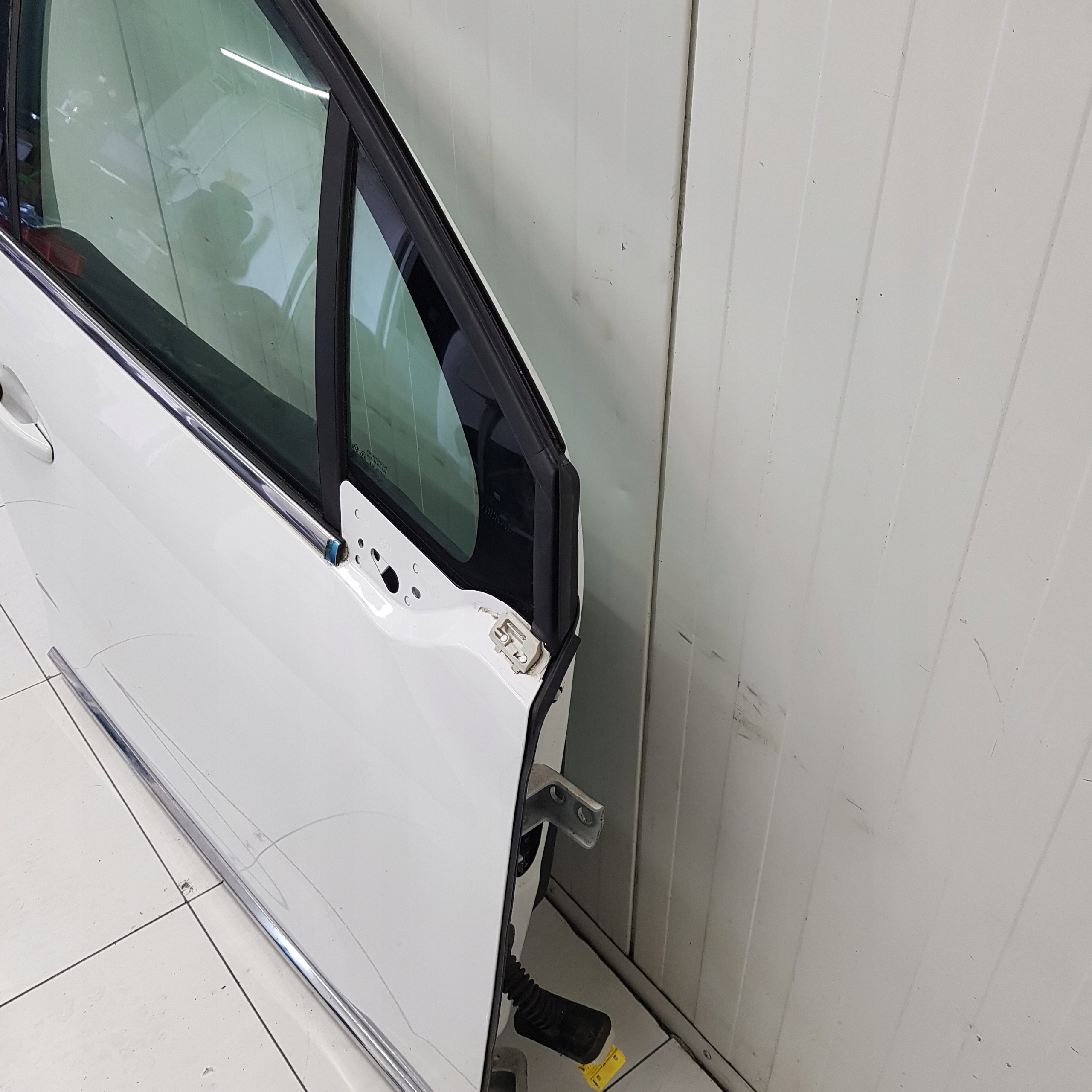 door right front PEUGEOT 2008