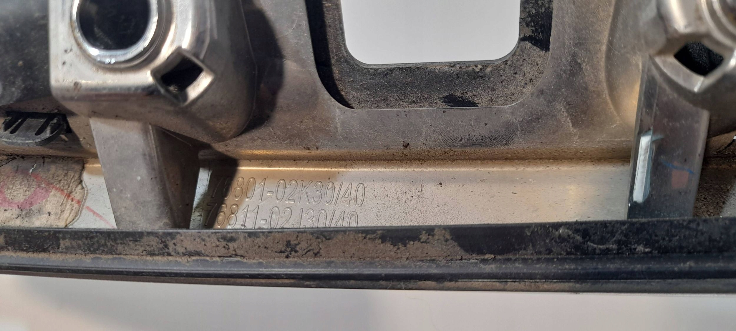 Toyota Corolla E21 Berline Couverture de lhayon 7680102K30 (BL207)