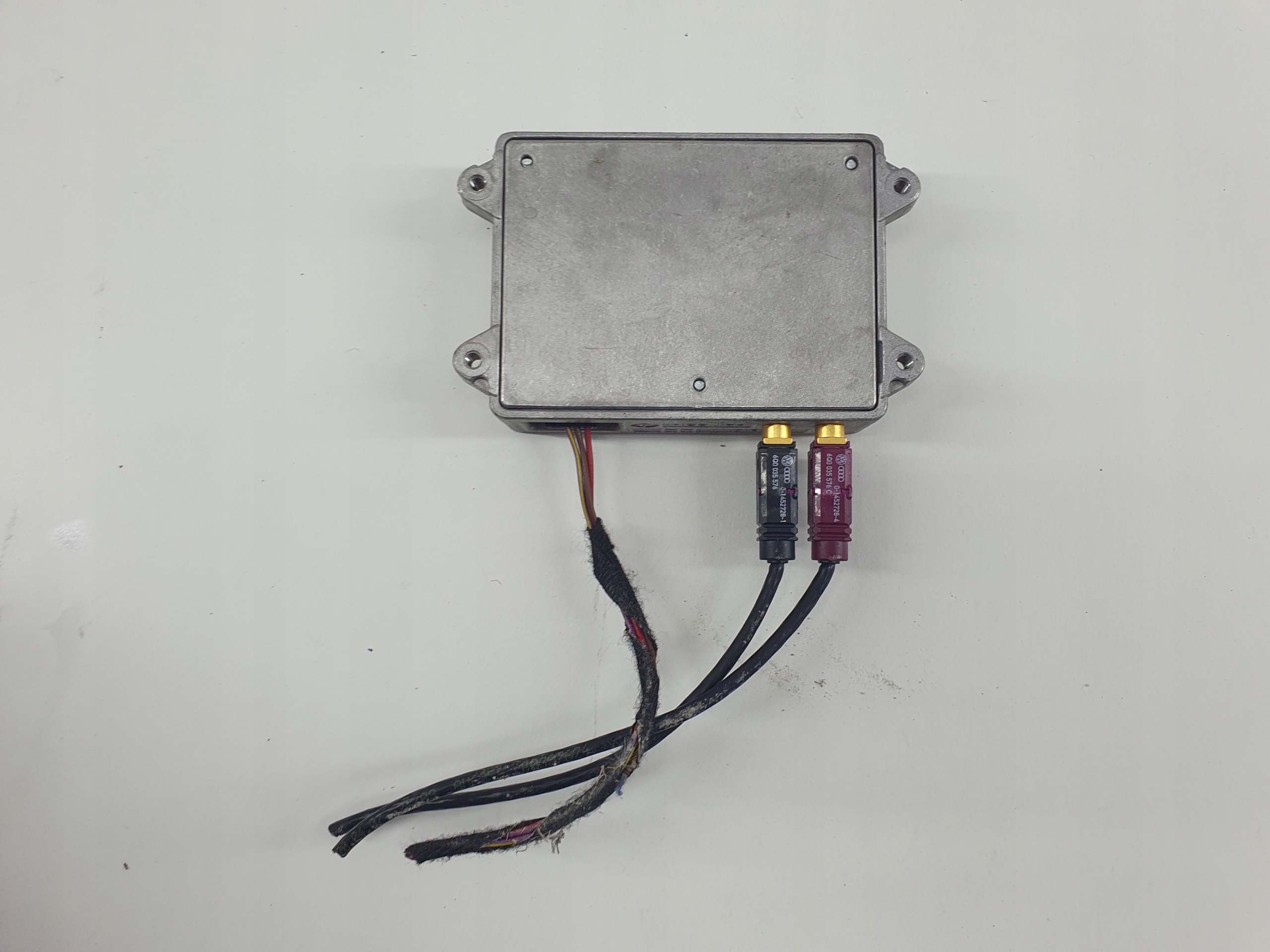 Audi A4 B8 8K0 07- Berline Module anteny telefonu