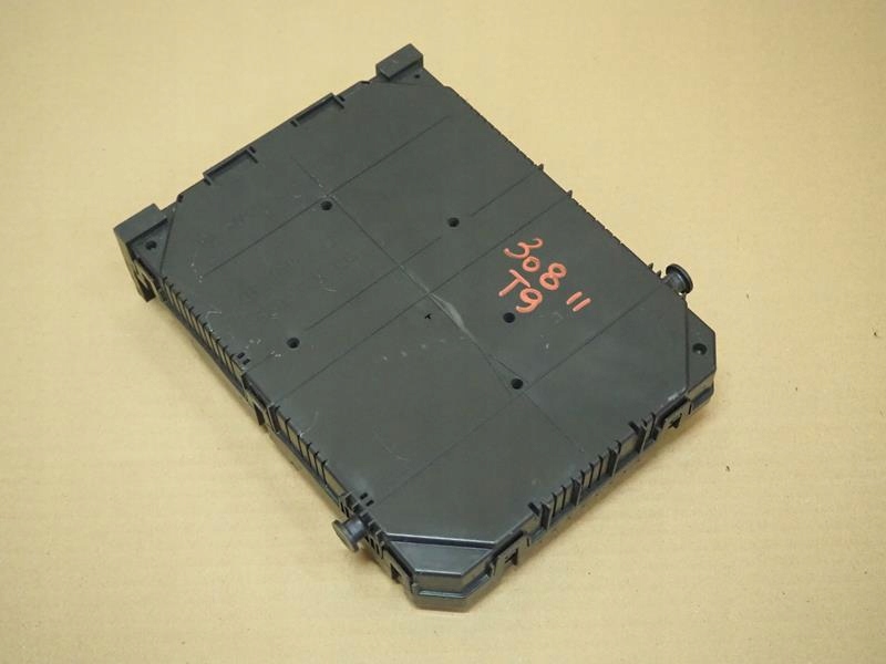 MODUŁ STEROWNIK BSI PEUGEOT 308 II T9 Typ samochodu Samochody osobowe