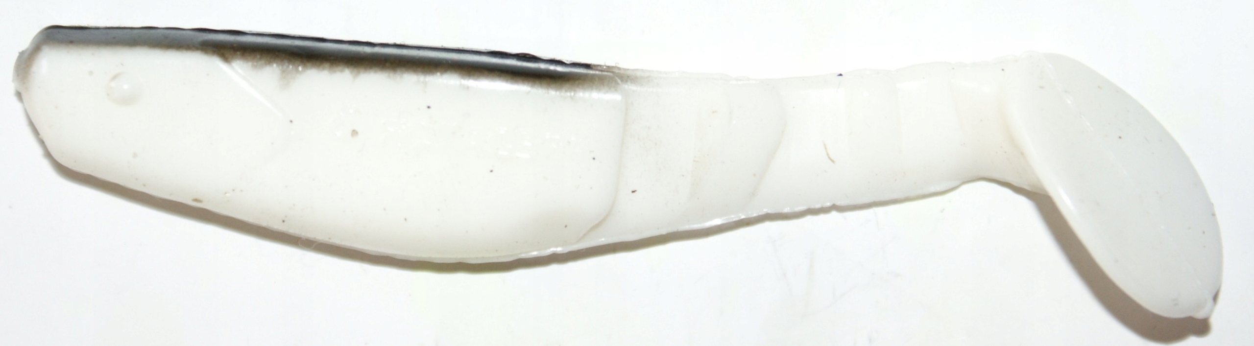 

Manns Predator 2 7cm Biały czarny grzbiet