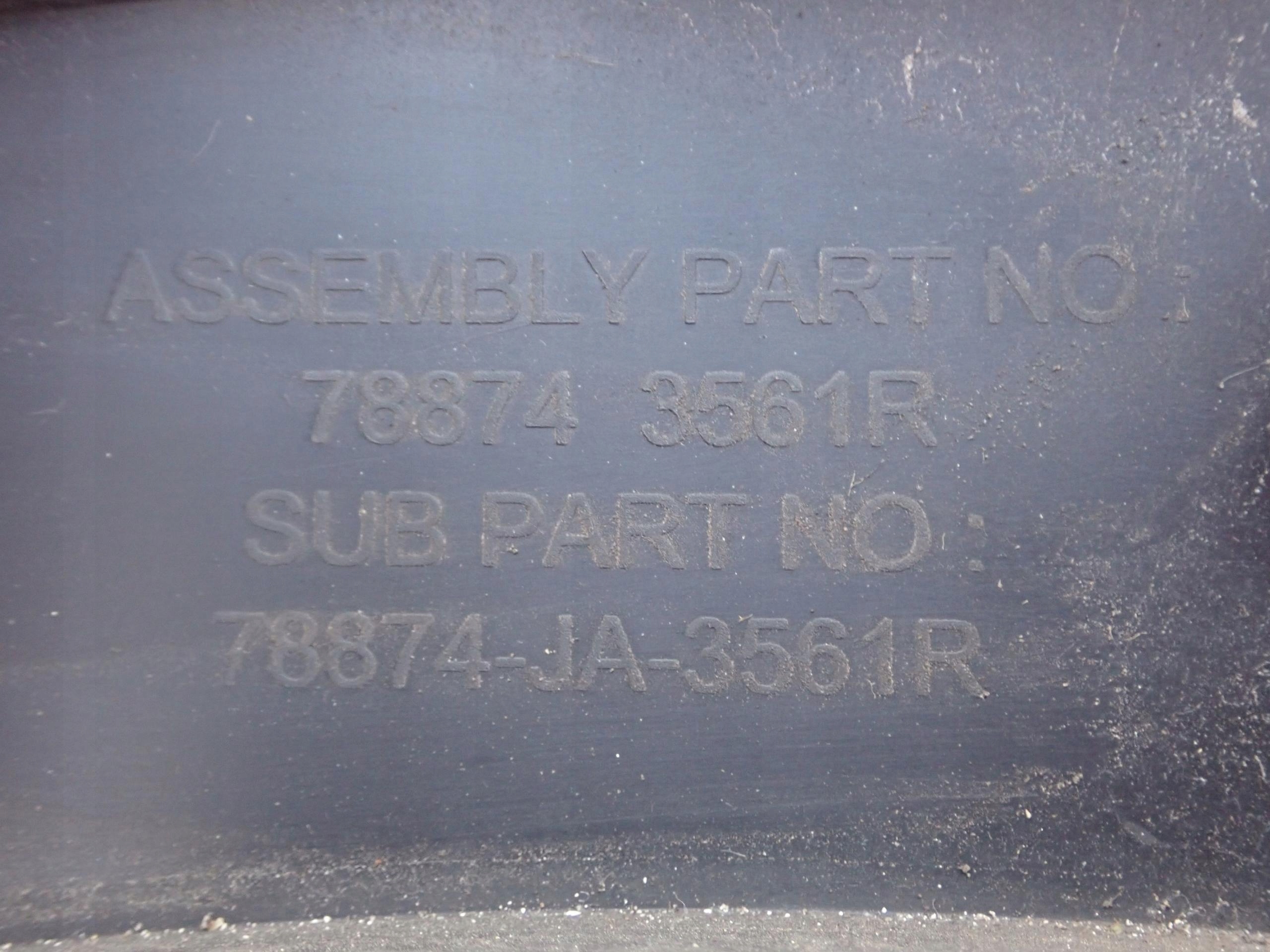 RENAULT ARKANA 19-> moulding cap right rear part