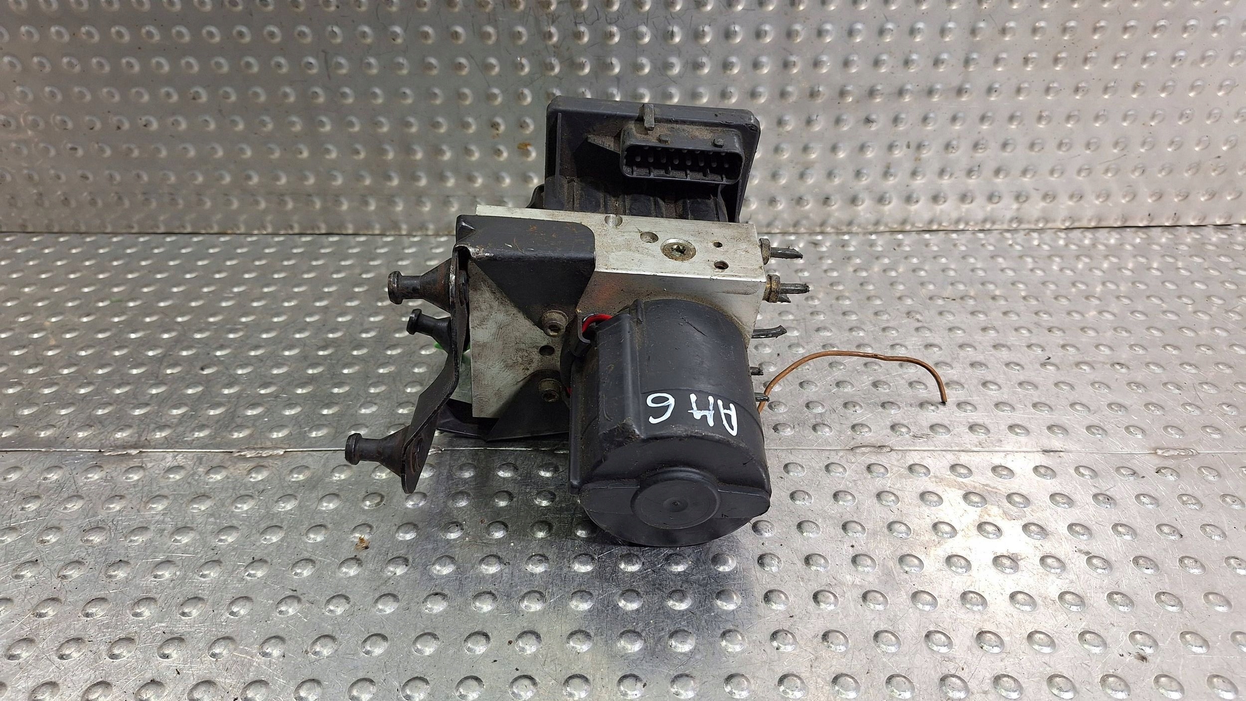 pump control unit ABS A0034310312 MERCEDES SLK W172 R172