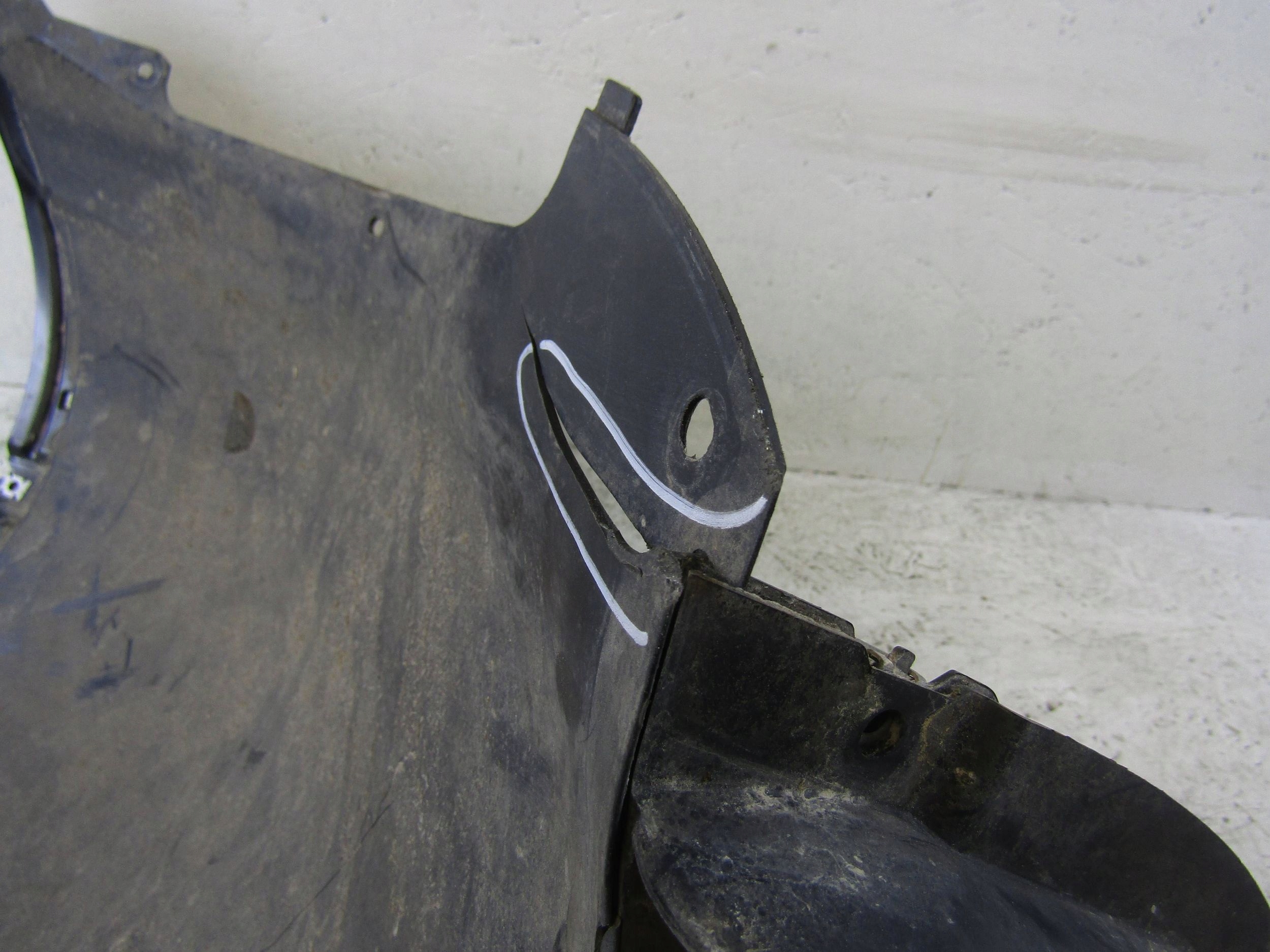 vw PASSAT B9 3J0 подкрылки Передний правый перед 3J0805912B оригинал