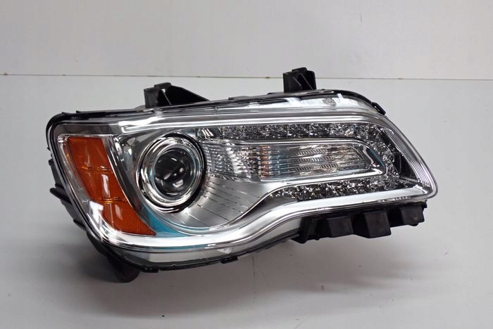 CHRYSLER 300C II XENON 10-23 reflektor right light right 68042154AF