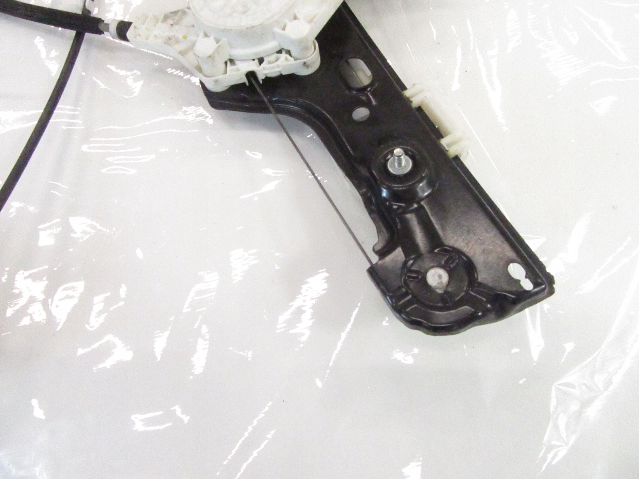 window regulator mechanism left front BMW e90 e91 sedan KOMBI