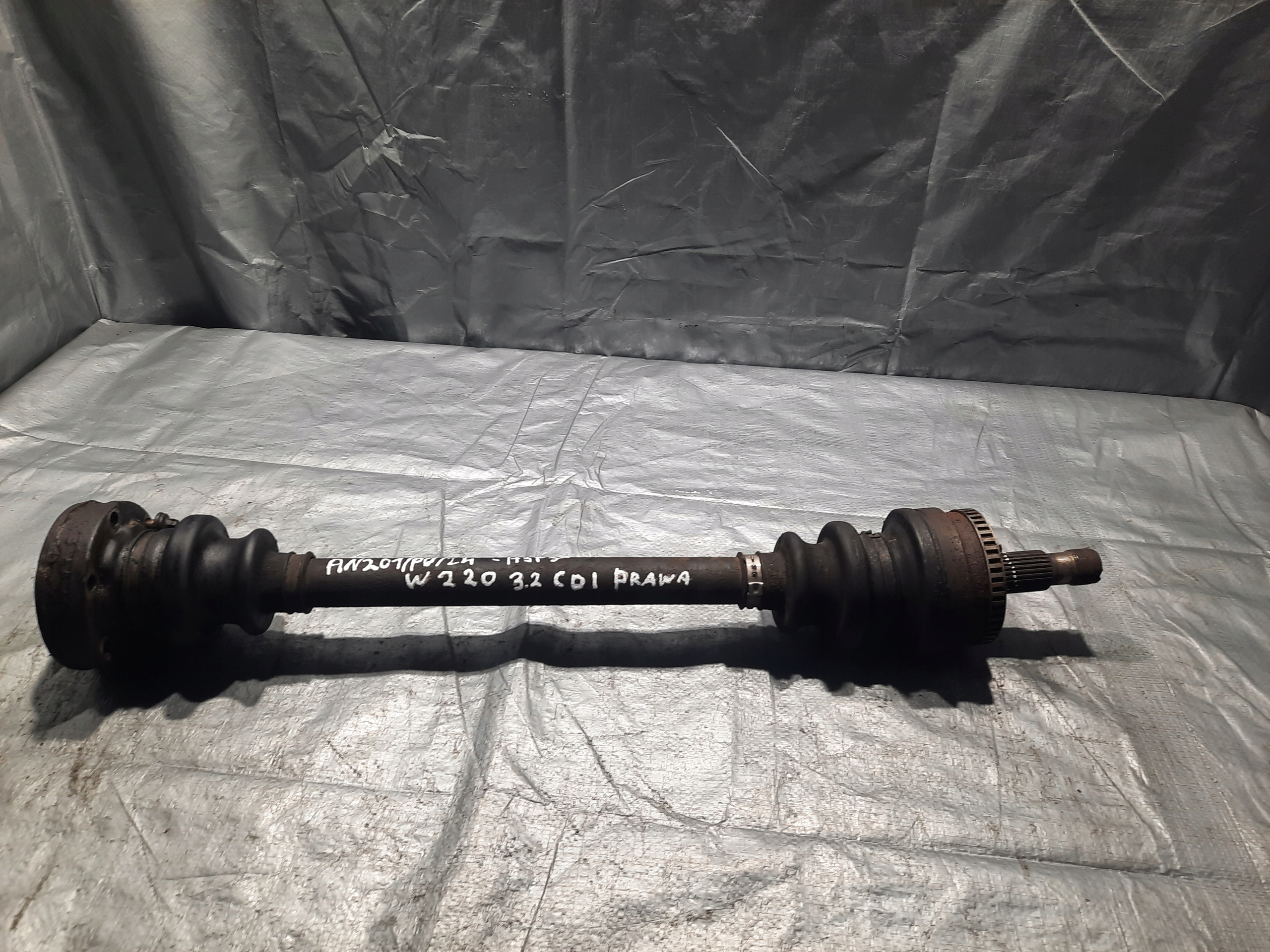 Mercedes W220 3.2 CDI semi-axis semi-axis left right rear part