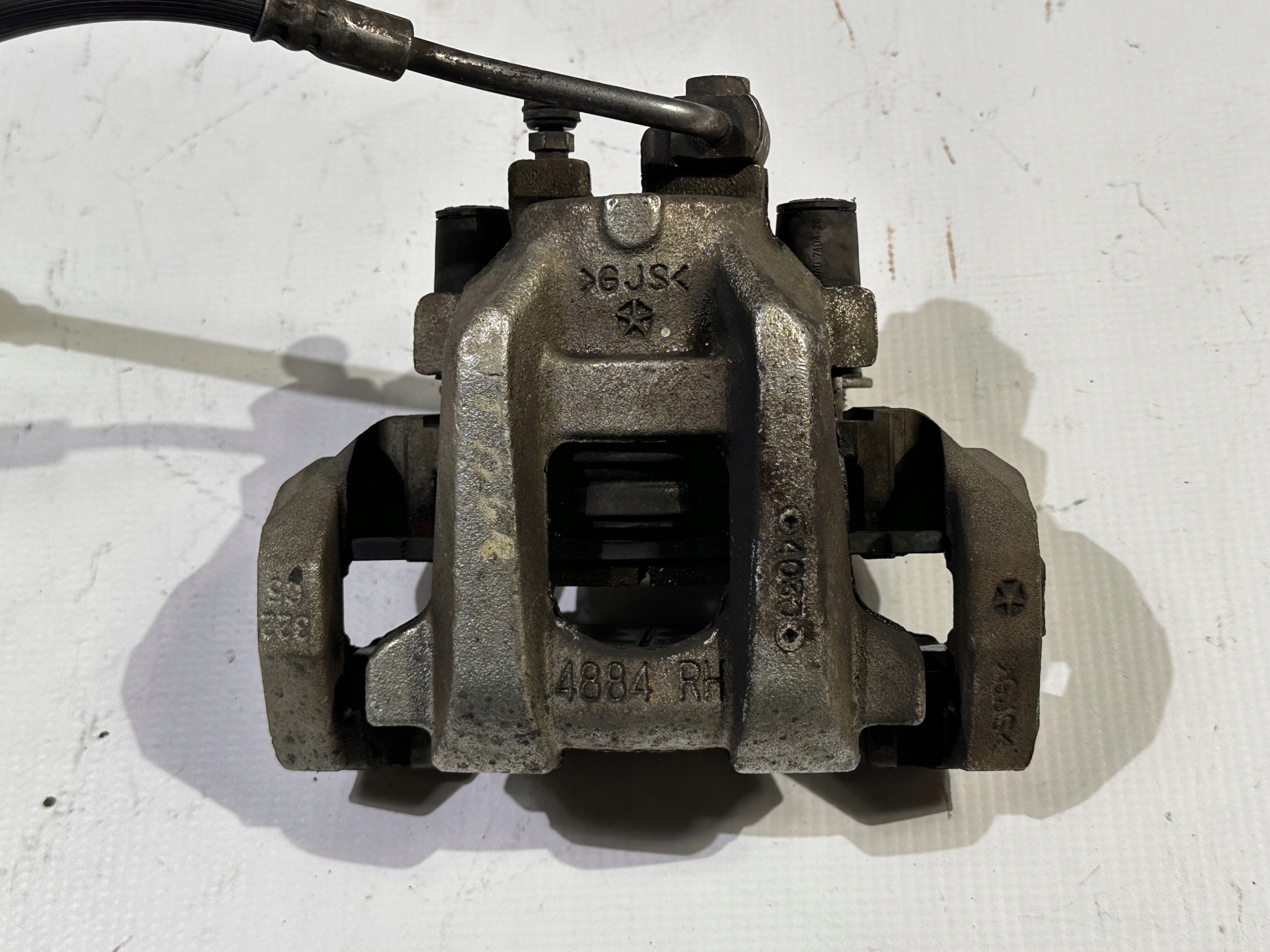 caliper brake rear part right Grand Cherokee Dodge Durango 5.7 2014