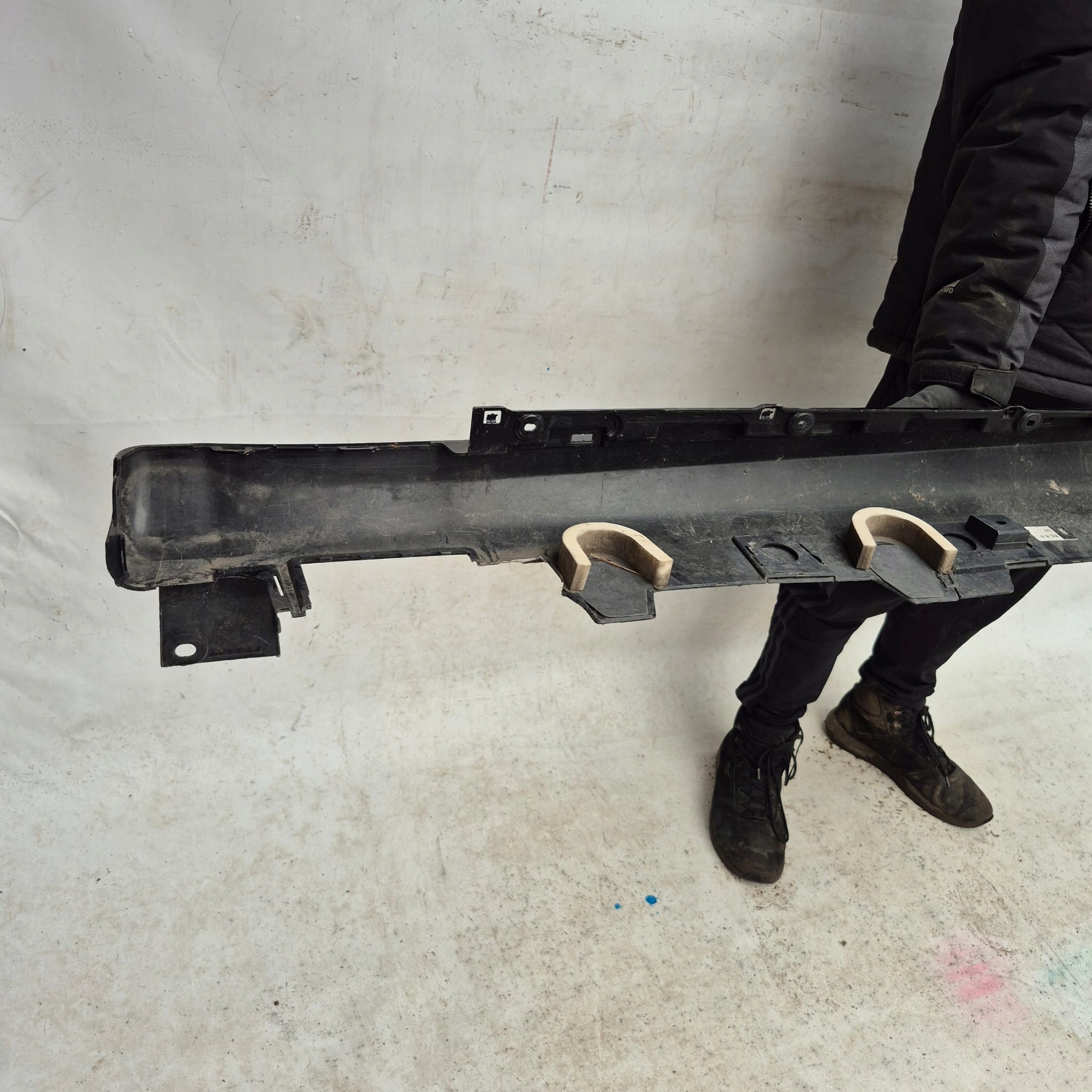 TESLA S moulding threshold right threshold right 1680270-00-A