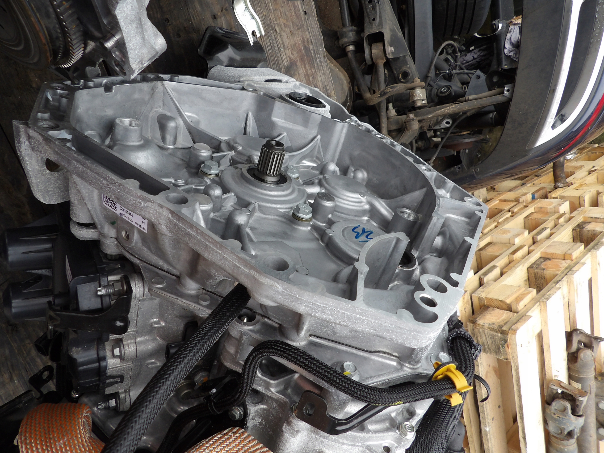 SKRZYNIA BIEGÓW RENAULT CAPTUR II 2 231B15778R Producent części Renault OE