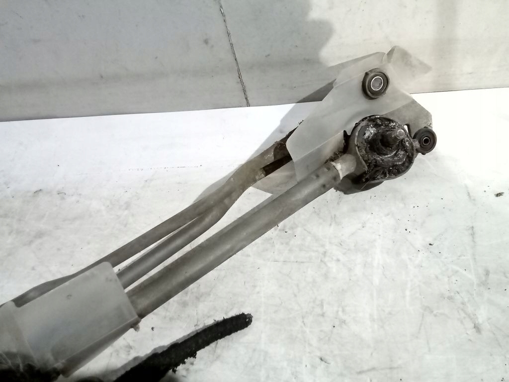 Mazda CX7 CX-7 wiper mechanism front