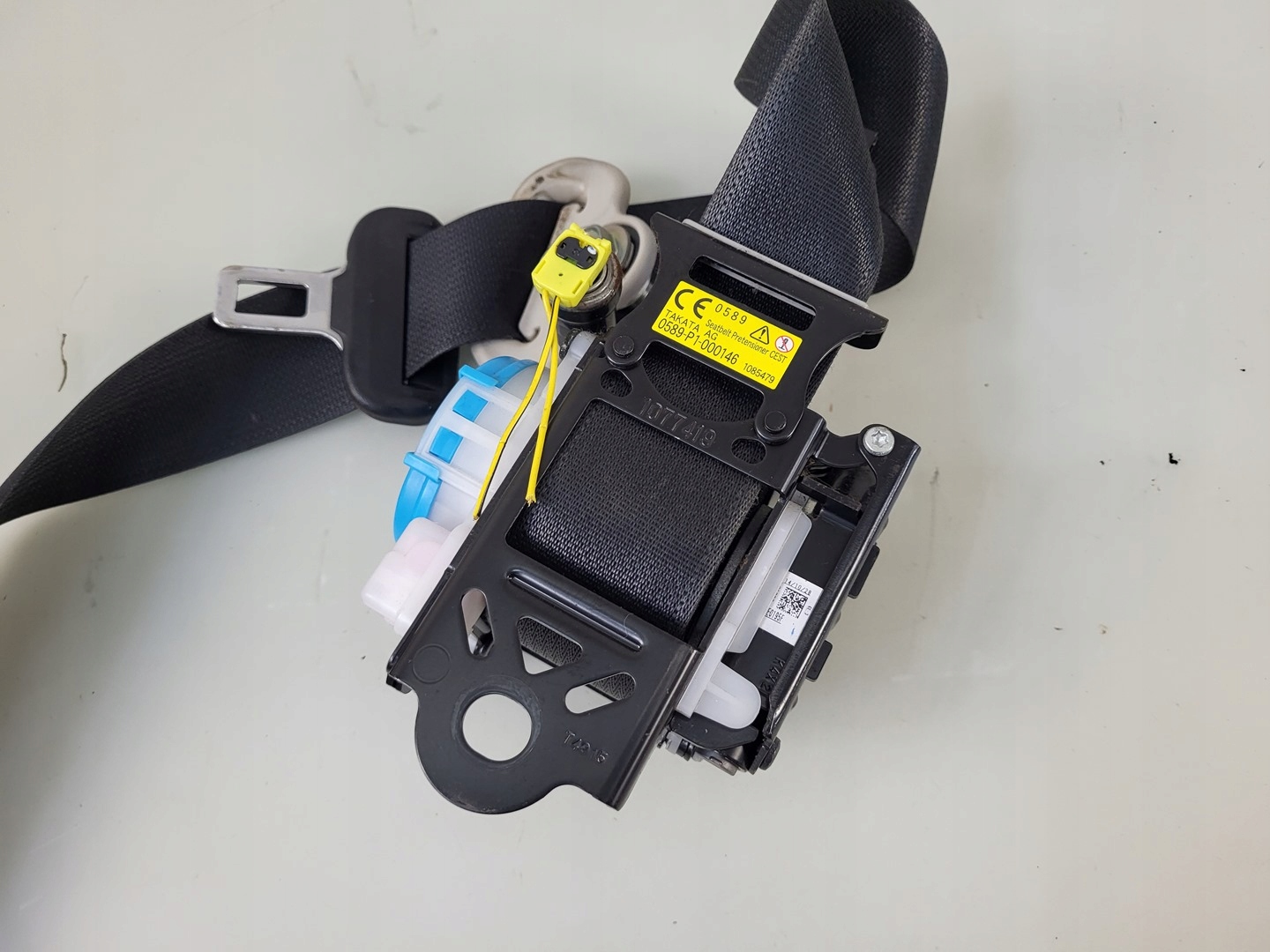 tension belt safety right front front MAZDA CX-5 and KE