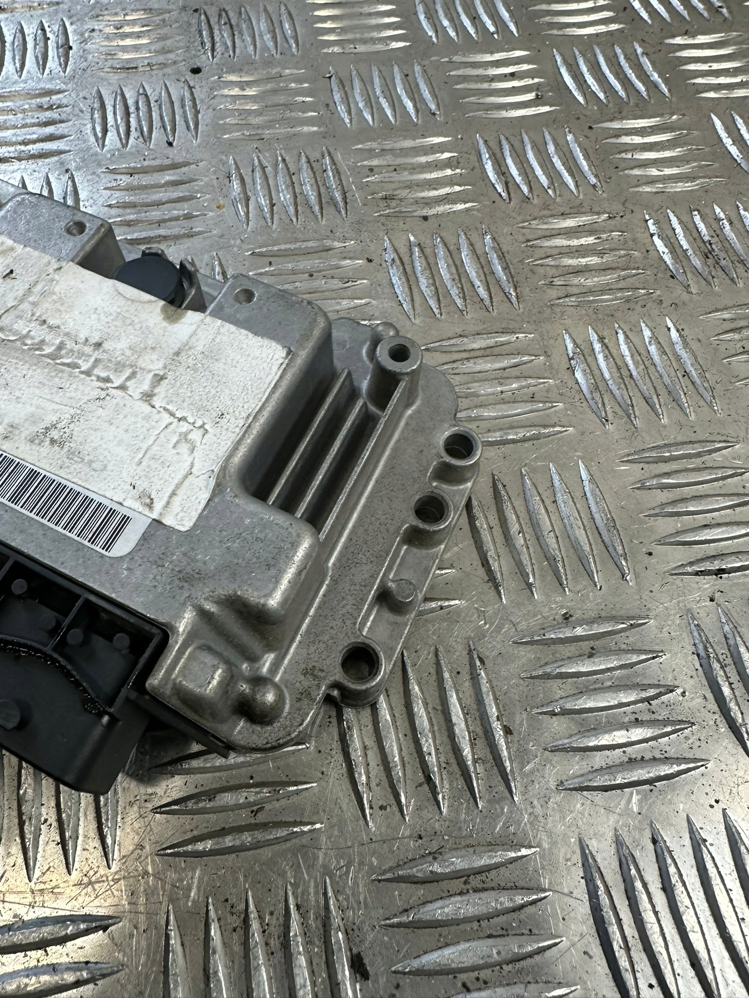 control unit of the engine CITROEN C4 1.6B 9657595880