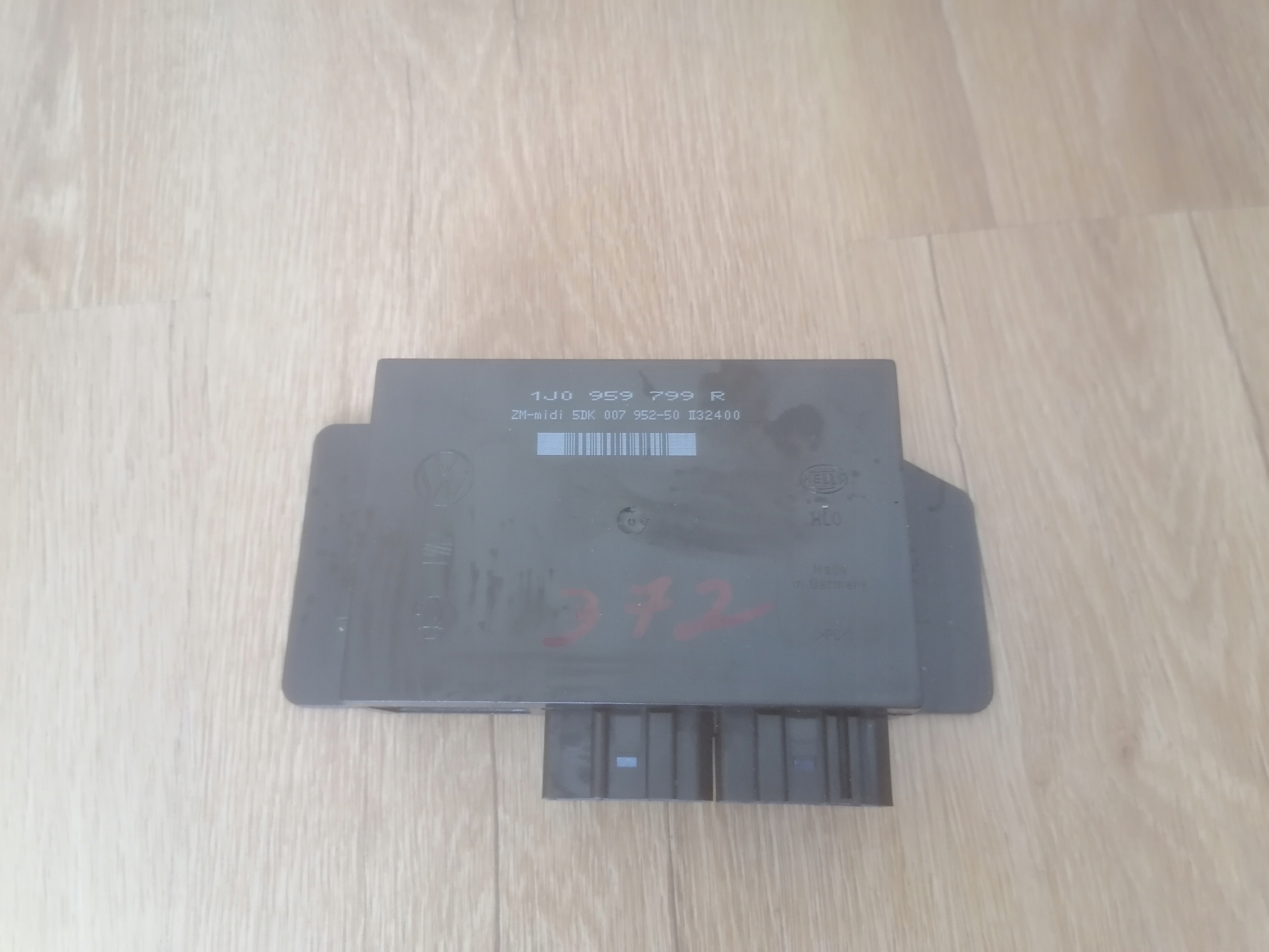 Vw passat b5 kombi moduł komfortu 1J0959799R