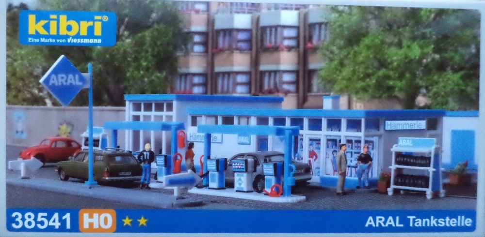 Ho Stacja benzynowa Aral Kibri 38541