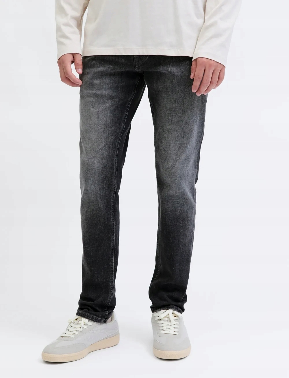 Spodnie Jeansy Męskie Slim Fit Klasyczne Czarne Przetarte Zwężane 34/32