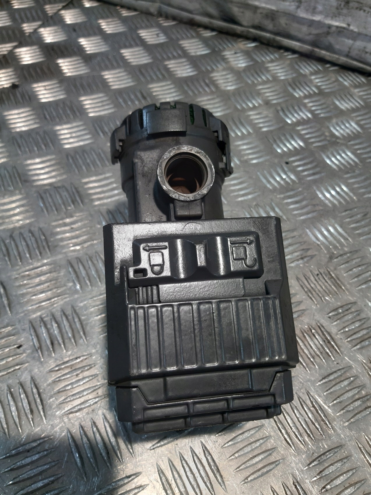 Sensor MODULATOR EBS KNORR-BREMSE K015420 MERCEDES ACTROS MP4