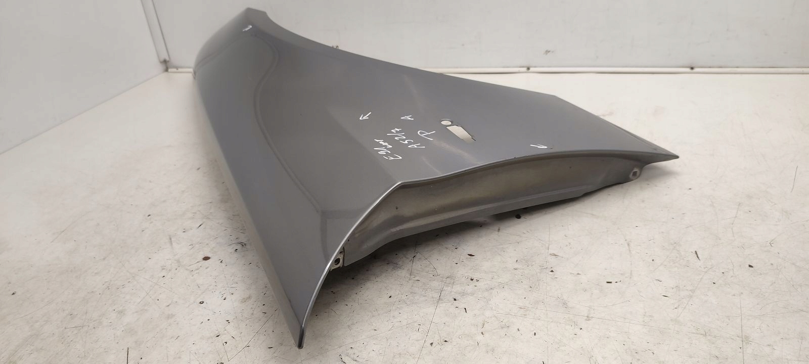 fender right front front BMW E91 LIFT A52/7