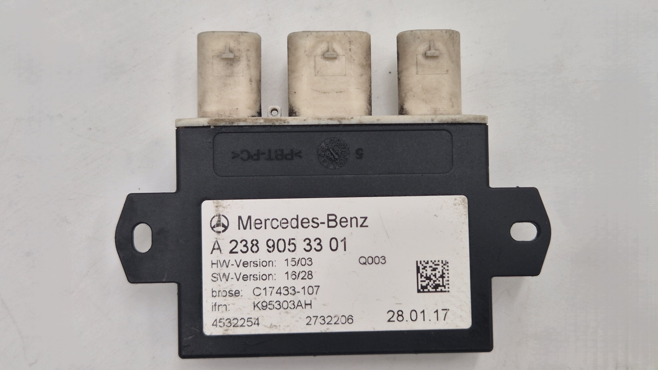 Module pour l’ouverture du capot MERCEDES GLC W253 A2389053301 Original