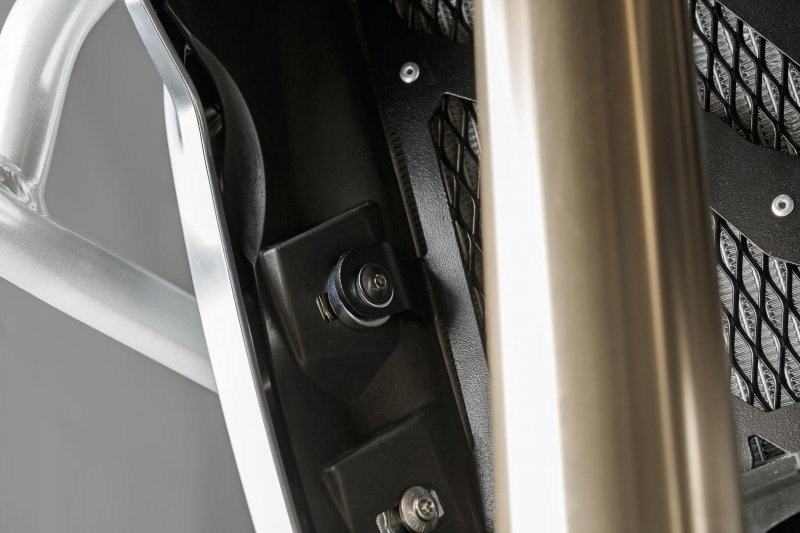 OSŁONA CHŁODNICY SW-MOTECH BMW R 1200 GS LC (13-16), BLACK/SILVER Producent SW-Motech