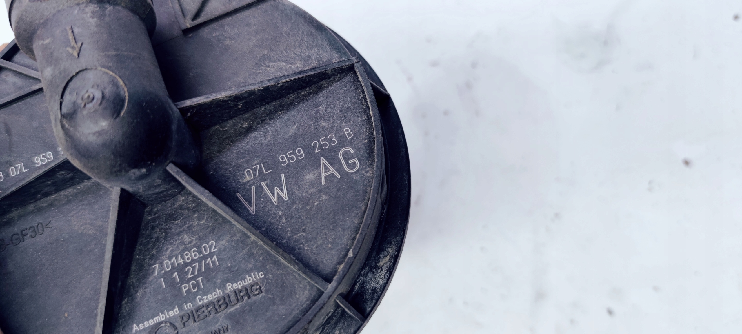 pump air WTORNEGO AUDI A8 D4 07L959253B