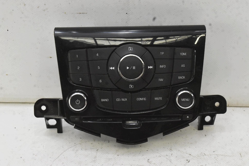 RADIO čitač diskova PANEL RADIA CD 22773672 95485438 CHEVROLET CRUZE i J300