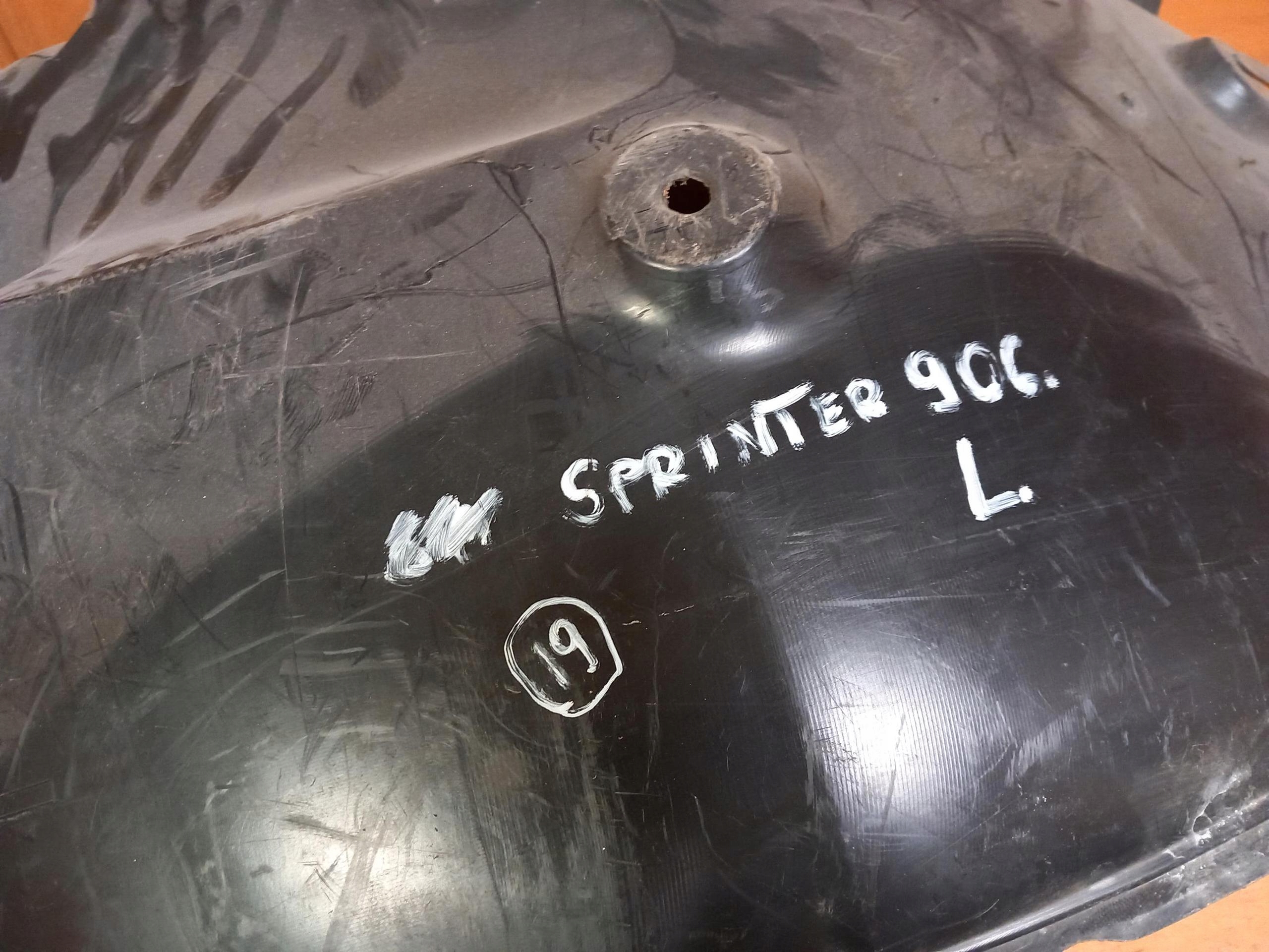 podblatník levý předek MERCEDES SPRINTER W906 A9066841277 06-16