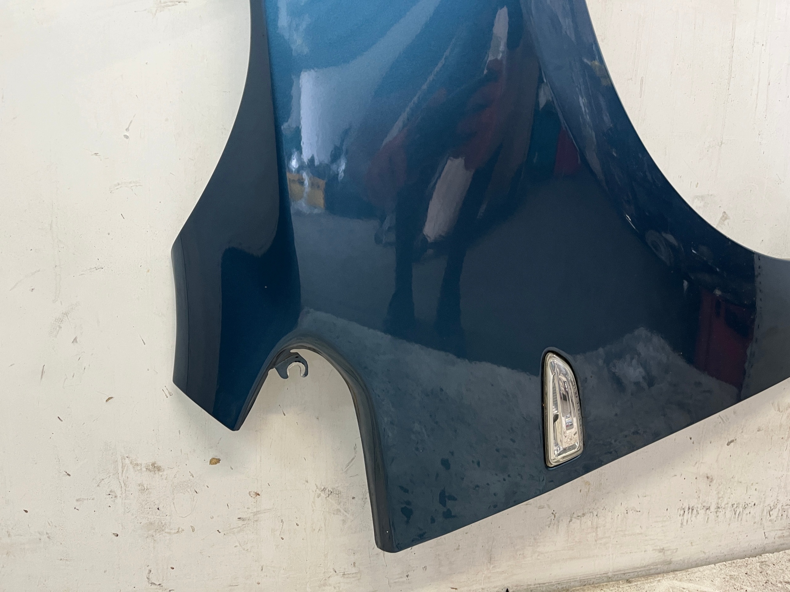 OPEL ASTRA J LIFT fender right front front Z22S